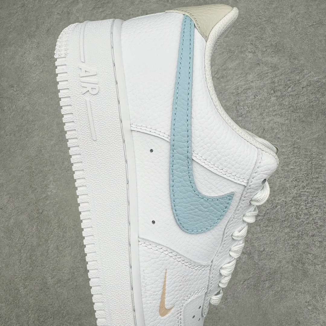 图片[6]-NK Air Force 1´07 Low 空军一号低帮百搭休闲运动板鞋 HF0022-100 柔软、弹性十足的缓震性能和出色的中底设计 横跨复古与现代的外型结合 造就出风靡全球三十多年的Force 1 直到今天还深受青睐 尺码：36 36.5 37.5 38 38.5 39 40 40.5 41 42 42.5 43 44 44.5 45-选品中心