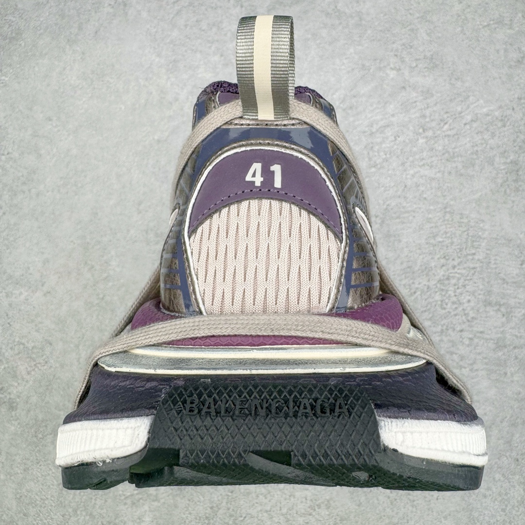 图片[8]-＃纯原 BALENCIAGA 3XL Sneakers 巴黎世家十代网布系带低帮走秀复古老爹鞋 全套原纸板楦头开发 最原汁原味的灵魂版型 全鞋荧光划线卡点 胶水把控整洁度追求极致完美 每一双都是工艺品 多重QC质检 超越公司货的品控标准 实实在在的免检产品 原盒原配 正确字体电绣 粗细、位置、大小正确 侧边TPU 透气孔匹配意产原版 正确分离大底 TPU软底 原版一致大底LOGO 立体感十足 原厂皮料水洗做旧 采购原厂网纱 不含皮革 网布材料和聚氨酯 磨损效果 鞋头边缘和后帮 Balenciaga 徽标 鞋面和后跟凸印尺码 鞋舌 3XL 橡胶品牌标识和反光细节 鞋帮拉袢和鞋舌拉祥 配反光细节 备用鞋带在鞋履前侧 可在穿着前取下 便于不同造型搭配 偏大一码 尺码：35 36 37 38 39 40 41 42 43 44 45 46-选品中心