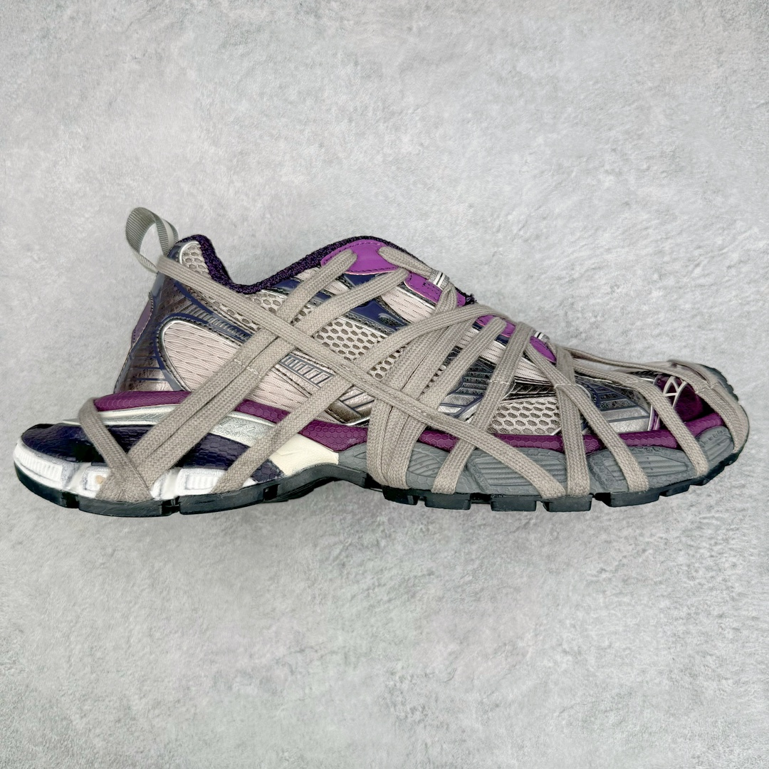 ＃纯原 BALENCIAGA 3XL Sneakers 巴黎世家十代网布系带低帮走秀复古老爹鞋 全套原纸板楦头开发 最原汁原味的灵魂版型 全鞋荧光划线卡点 胶水把控整洁度追求极致完美 每一双都是工艺品 多重QC质检 超越公司货的品控标准 实实在在的免检产品 原盒原配 正确字体电绣 粗细、位置、大小正确 侧边TPU 透气孔匹配意产原版 正确分离大底 TPU软底 原版一致大底LOGO 立体感十足 原厂皮料水洗做旧 采购原厂网纱 不含皮革 网布材料和聚氨酯 磨损效果 鞋头边缘和后帮 Balenciaga 徽标 鞋面和后跟凸印尺码 鞋舌 3XL 橡胶品牌标识和反光细节 鞋帮拉袢和鞋舌拉祥 配反光细节 备用鞋带在鞋履前侧 可在穿着前取下 便于不同造型搭配 偏大一码 尺码：35 36 37 38 39 40 41 42 43 44 45 46-选品中心
