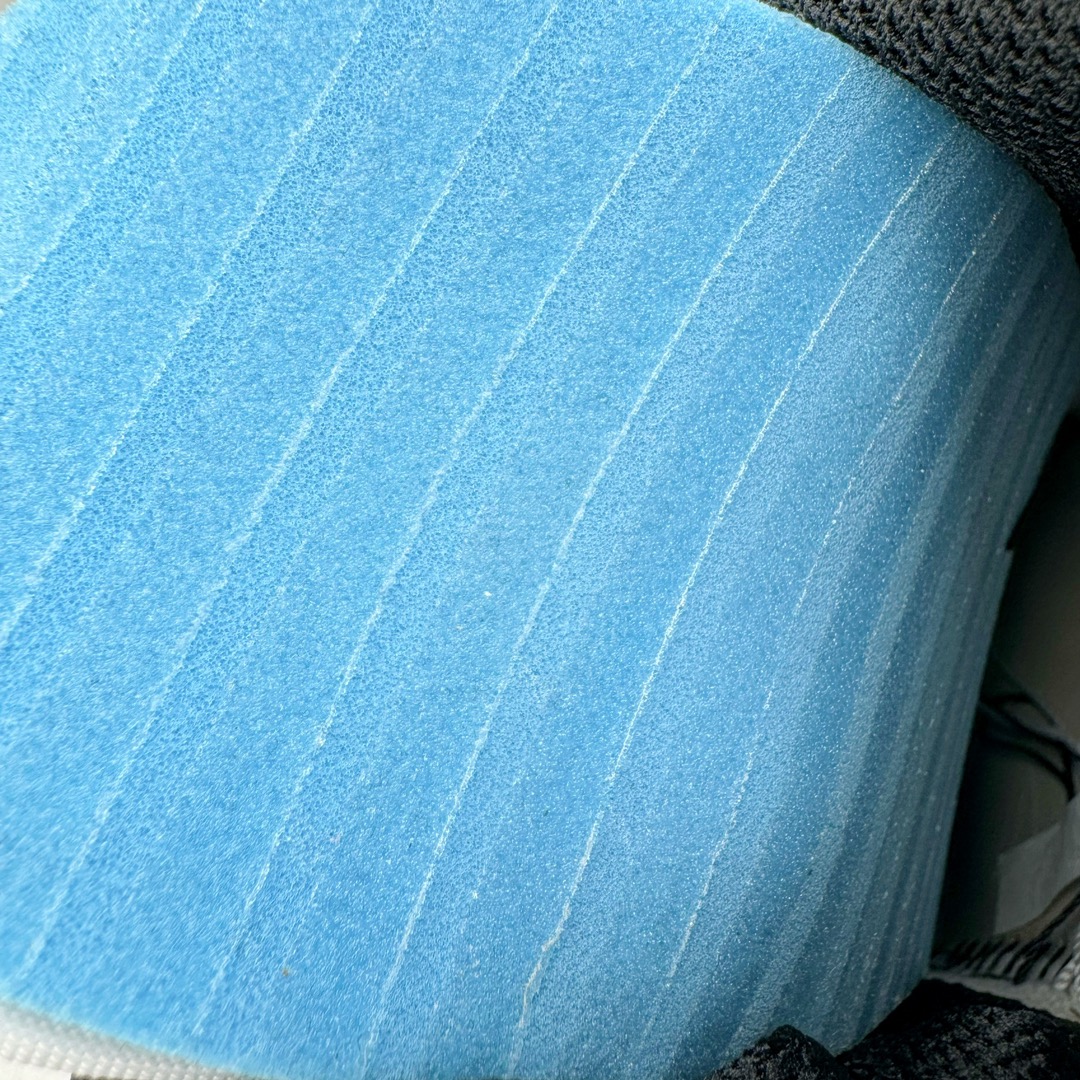 图片[10]-＃DT纯原 Air Jordan AJ1 Low 低帮 白黑绿 553558-131 终端优势供应 市面中低帮最具代表性版本没有之一 口碑大厂出品 品控大底版型不断改良更新 全套原纸板楦头开发 确保原汁原味 完美呈现版型 完美零毛边处理 原厂内置全掌气垫 价格定位良心 平台专用代工流水线出品 一眼公司既视感 拿到手的一瞬间就与众不同 碾压市面所有版本 全部原鞋开发 每一个配色都会采购原鞋确认细节 打破市面看图做货无好货之说 尺码：40 40.5 41 42 42.5 43 44 44.5 45 46-选品中心