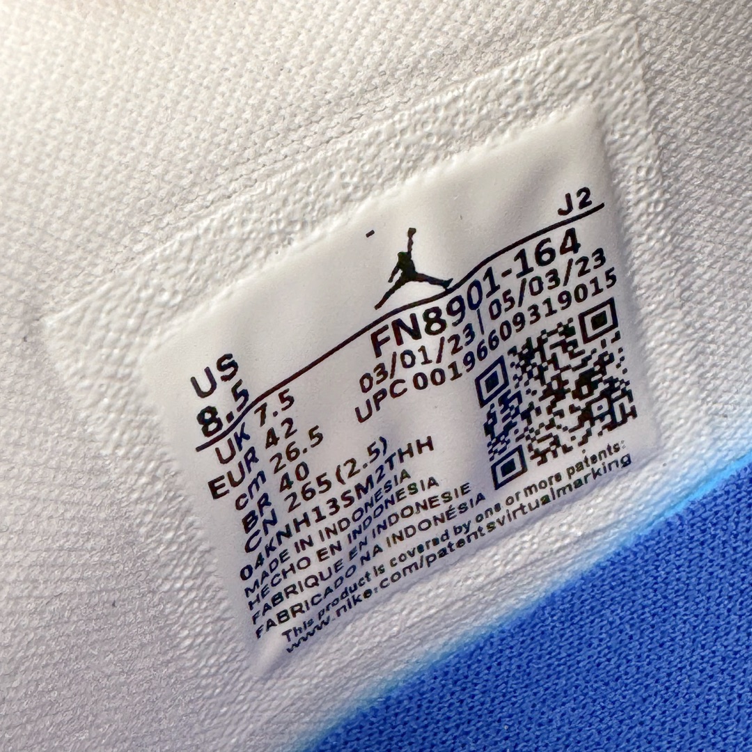 图片[10]-＃K版 Air Jordan AJ1 Low 低帮 CNY 蒸汽木偶 龙年限定 青帘烟雨 FN8901-164 全新流水线出品 DT版本唯一平替选择 市场第二梯队最强版 全部原鞋开发 原楦原纸板开发 全鞋电脑针车 原厂内置全掌气垫 原盒内在原标 唯一Zp原版鞋带绑法 免检产品 全新2022版型 全头层皮料 完美零毛边处理 原厂配置全掌气垫 价格定位良心 几十个配色陆续出货 尺码：36 36.5 37.5 38 38.5 39 40 40.5 41 42 42.5 43 44 44.5 45 46 47.5-选品中心