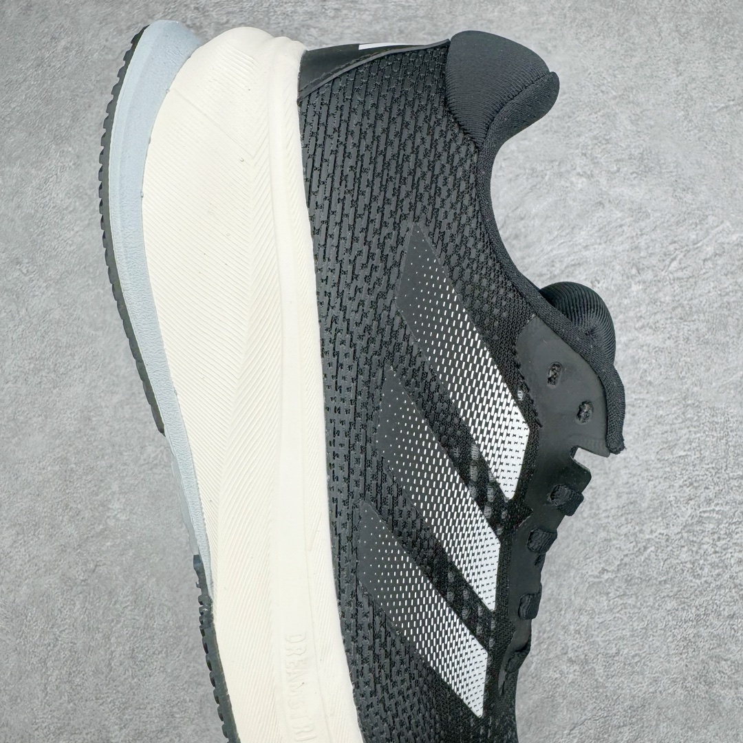 图片[6]-AD Supernova Rise 阿迪全新休闲轻跑鞋 款鞋采用了Dreamstrike+ 中底，将缓冲材质与柔软的织物相结合，以最大限度地减少刺激性摩擦和慢跑后水泡的可能性。在美学方面，Supernova Rise 从自然和生物中汲取灵感，如深色底色和半绿色细节。货号：IG5844 尺码：40 40.5 41 42 42.5 43 44 44.5 45-选品中心