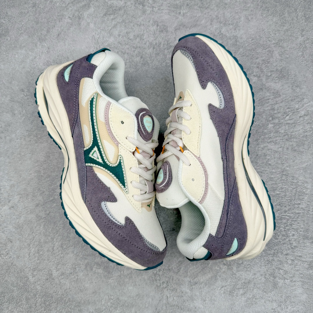 图片[3]-Mizuno 美津浓 Wave Rider Beta 复古时尚休闲舒适减震运动跑步鞋 美津浓WAVE机械缓震 可以说是机械缓震跑鞋科技的翘楚 有着非凡的适应性，有着充分而持久的缓震能力和轻量化设计，是一双可以陪伴我们日常训练甚至是半马比赛的跑鞋，无论是“跑步初哥”还是“精英老鸟”，只要不是比较夸张的大体重人群，都可以穿着WAVE RIDER 来跑步。如果你不知道跑步穿什么鞋，不知道给别人推荐什么鞋，那么选“美津浓 WAVE RIDER”总是没错的 尺码：36 36.5 37.5 38 38.5 39 40 40.5 41 42 42.5 43 44 44.5 45-选品中心