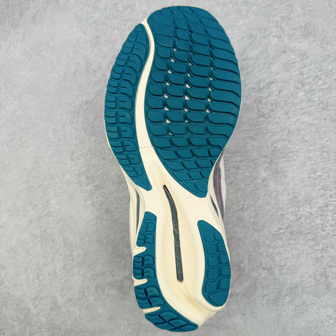 图片[9]-Mizuno 美津浓 Wave Rider Beta 复古时尚休闲舒适减震运动跑步鞋 美津浓WAVE机械缓震 可以说是机械缓震跑鞋科技的翘楚 有着非凡的适应性，有着充分而持久的缓震能力和轻量化设计，是一双可以陪伴我们日常训练甚至是半马比赛的跑鞋，无论是“跑步初哥”还是“精英老鸟”，只要不是比较夸张的大体重人群，都可以穿着WAVE RIDER 来跑步。如果你不知道跑步穿什么鞋，不知道给别人推荐什么鞋，那么选“美津浓 WAVE RIDER”总是没错的 尺码：36 36.5 37.5 38 38.5 39 40 40.5 41 42 42.5 43 44 44.5 45-选品中心