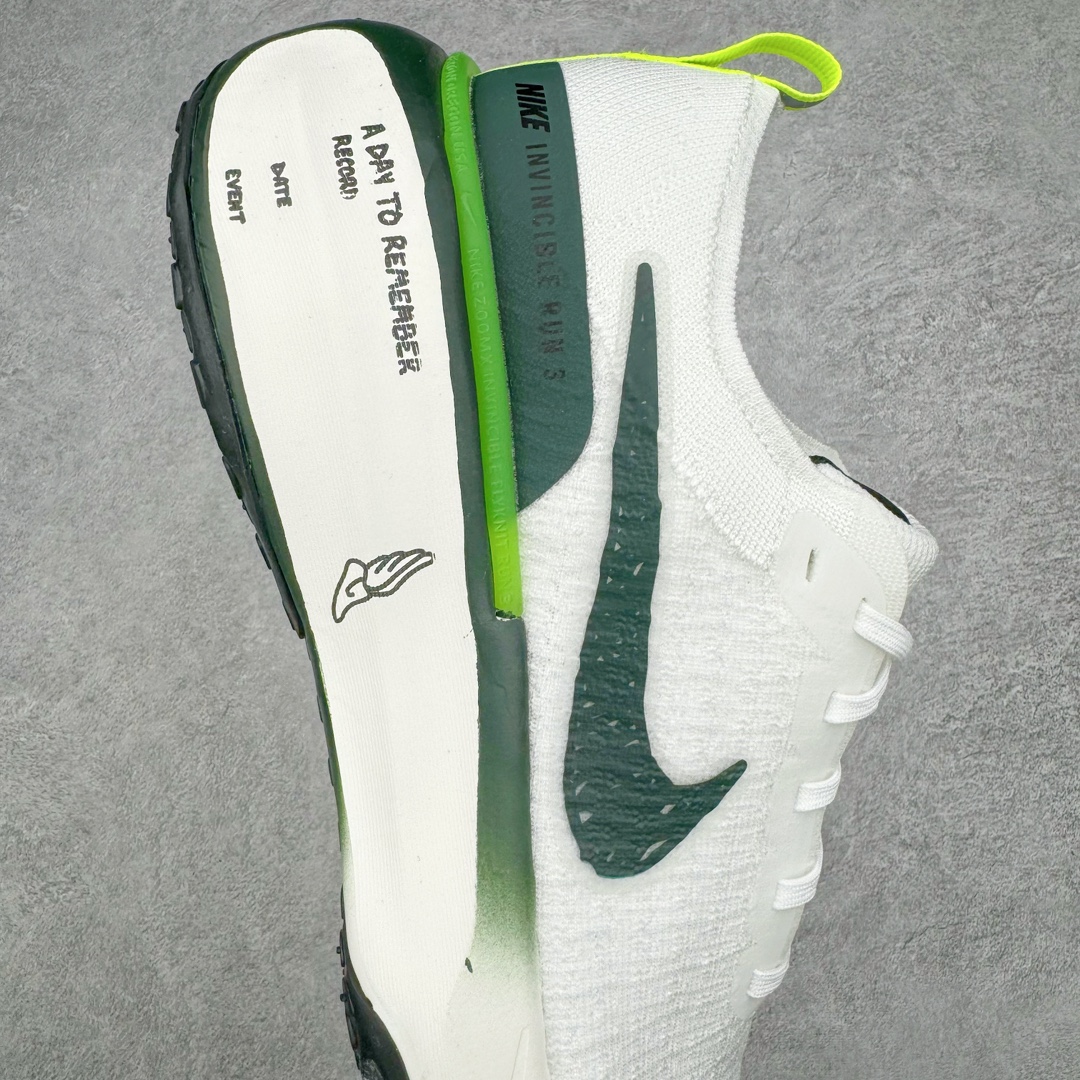 图片[6]-＃纯原 NK ZoomX Invincible Run Flyknit FK3 不可战胜3代系列轻量飞织低帮休闲运动慢跑鞋 FZ4018-100 此鞋专为短跑运动员而生 是为 5 至 10 公里距离的赛事和训练打造 整体设计采用流线型的轻质工程网眼材质构成鞋面 并与其他 Running 旗舰鞋款同样搭载全脚掌 ZoomX 缓冲中底 搭配 Pebax 物料与橡胶外底 ZoomX StreakFly 首发配色以Prototype呈现 其灵感是来自开发期间的磨损测试 透过编号的标记与内侧的预期跑步距离突出研发过程 尺码：36 36.5 37.5 38 38.5 39 40 40.5 41 42 42.5 43 44 44.5 45-选品中心