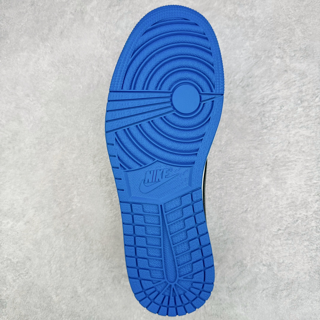 图片[9]-＃FK纯原 Travis Scott x Fragment Design x Air Jordan AJ1 Low OG SP 三方联名闪电倒钩2.0低帮 白蓝黑 DM7866-140 外贸高端零售特供批次 产品品控稳定性领先行业 各方面均可对飙L版 良心定价不杀猪 原厂全套原楦原纸板冲刀磨具开发 原厂皮料加持 原厂港宝加持定型后跟R度完美 同源原厂电绣 鬼脸飞翼针数密度立体效果一致 百分百一致原鞋 原厂拉帮工艺 针距密度一致 后跟弧度收口自然不对折 极致一眼正品既视感 进口玻璃冲刀皮料裁剪零毛边 全鞋电脑针车工艺 品控清洁度最高QC检验标准 免检产品 原厂订购鞋盒、鞋标、防尘纸、鞋撑、鞋带 追求极致的原厂味道 尺码：36 36.5 37.5 38 38.5 39 40 40.5 41 42 42.5 43 44 44.5 45 46 47.5 48.5-选品中心