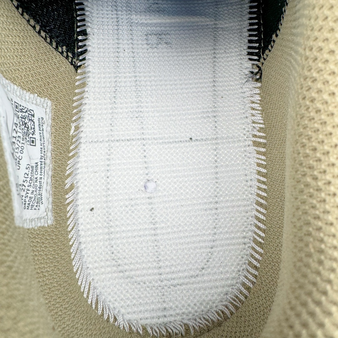 图片[13]-＃FK纯原 Travis Scott x Air Jordan AJ1 Low Golf \\\”Olive\\\” TS联名倒钩6.0高尔夫低帮 橄榄绿 FZ3124-200 外贸高端零售特供批次 产品品控稳定性领先行业 各方面均可对飙L版 良心定价不杀猪 原厂全套原楦原纸板冲刀磨具开发 原厂皮料加持 原厂港宝加持定型后跟R度完美 同源原厂电绣 鬼脸飞翼针数密度立体效果一致 百分百一致原鞋 原厂拉帮工艺 针距密度一致 后跟弧度收口自然不对折 极致一眼正品既视感 进口玻璃冲刀皮料裁剪零毛边 全鞋电脑针车工艺 品控清洁度最高QC检验标准 免检产品 原厂订购鞋盒、鞋标、防尘纸、鞋撑、鞋带 追求极致的原厂味道 尺码：36 36.5 37.5 38 38.5 39 40 40.5 41 42 42.5 43 44 44.5 45 46 47.5 48.5-选品中心