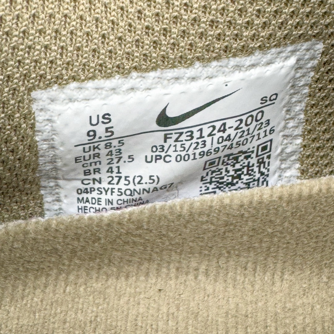 图片[12]-＃FK纯原 Travis Scott x Air Jordan AJ1 Low Golf \\\”Olive\\\” TS联名倒钩6.0高尔夫低帮 橄榄绿 FZ3124-200 外贸高端零售特供批次 产品品控稳定性领先行业 各方面均可对飙L版 良心定价不杀猪 原厂全套原楦原纸板冲刀磨具开发 原厂皮料加持 原厂港宝加持定型后跟R度完美 同源原厂电绣 鬼脸飞翼针数密度立体效果一致 百分百一致原鞋 原厂拉帮工艺 针距密度一致 后跟弧度收口自然不对折 极致一眼正品既视感 进口玻璃冲刀皮料裁剪零毛边 全鞋电脑针车工艺 品控清洁度最高QC检验标准 免检产品 原厂订购鞋盒、鞋标、防尘纸、鞋撑、鞋带 追求极致的原厂味道 尺码：36 36.5 37.5 38 38.5 39 40 40.5 41 42 42.5 43 44 44.5 45 46 47.5 48.5-选品中心