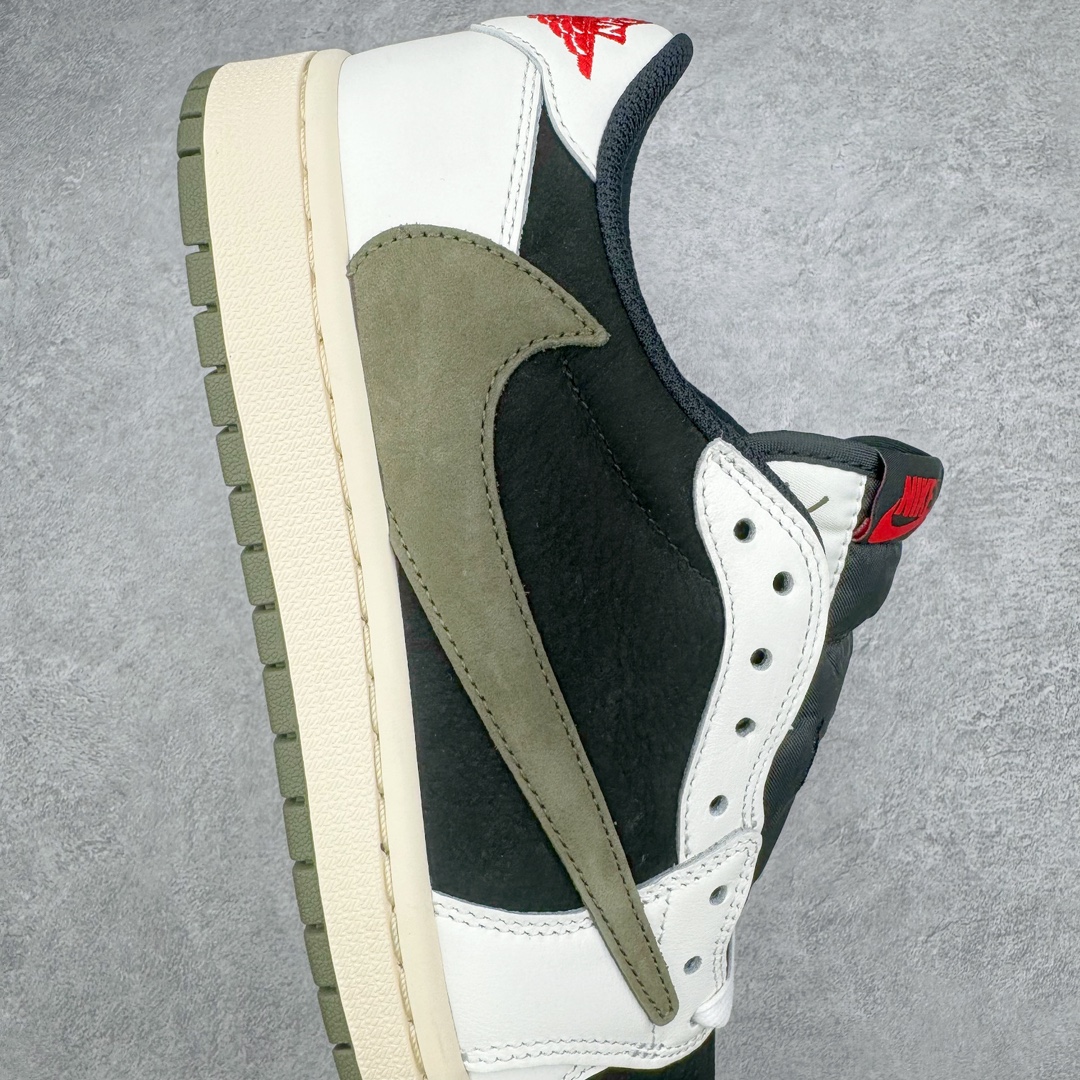 图片[6]-＃FK纯原 Travis Scott x Air Jordan AJ1 Low OG SP TS联名倒钩5.0低帮 白黑橄榄绿 DZ4137-106 外贸高端零售特供批次 产品品控稳定性领先行业 各方面均可对飙L版 良心定价不杀猪 原厂全套原楦原纸板冲刀磨具开发 原厂皮料加持 原厂港宝加持定型后跟R度完美 同源原厂电绣 鬼脸飞翼针数密度立体效果一致 百分百一致原鞋 原厂拉帮工艺 针距密度一致 后跟弧度收口自然不对折 极致一眼正品既视感 进口玻璃冲刀皮料裁剪零毛边 全鞋电脑针车工艺 品控清洁度最高QC检验标准 免检产品 原厂订购鞋盒、鞋标、防尘纸、鞋撑、鞋带 追求极致的原厂味道 尺码：36 36.5 37.5 38 38.5 39 40 40.5 41 42 42.5 43 44 44.5 45 46 47.5 48.5-选品中心