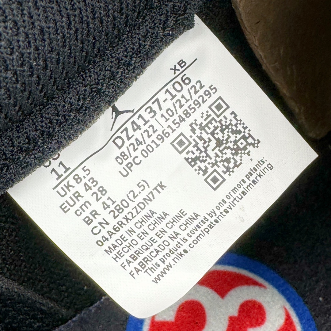 图片[11]-＃FK纯原 Travis Scott x Air Jordan AJ1 Low OG SP TS联名倒钩5.0低帮 白黑橄榄绿 DZ4137-106 外贸高端零售特供批次 产品品控稳定性领先行业 各方面均可对飙L版 良心定价不杀猪 原厂全套原楦原纸板冲刀磨具开发 原厂皮料加持 原厂港宝加持定型后跟R度完美 同源原厂电绣 鬼脸飞翼针数密度立体效果一致 百分百一致原鞋 原厂拉帮工艺 针距密度一致 后跟弧度收口自然不对折 极致一眼正品既视感 进口玻璃冲刀皮料裁剪零毛边 全鞋电脑针车工艺 品控清洁度最高QC检验标准 免检产品 原厂订购鞋盒、鞋标、防尘纸、鞋撑、鞋带 追求极致的原厂味道 尺码：36 36.5 37.5 38 38.5 39 40 40.5 41 42 42.5 43 44 44.5 45 46 47.5 48.5-选品中心