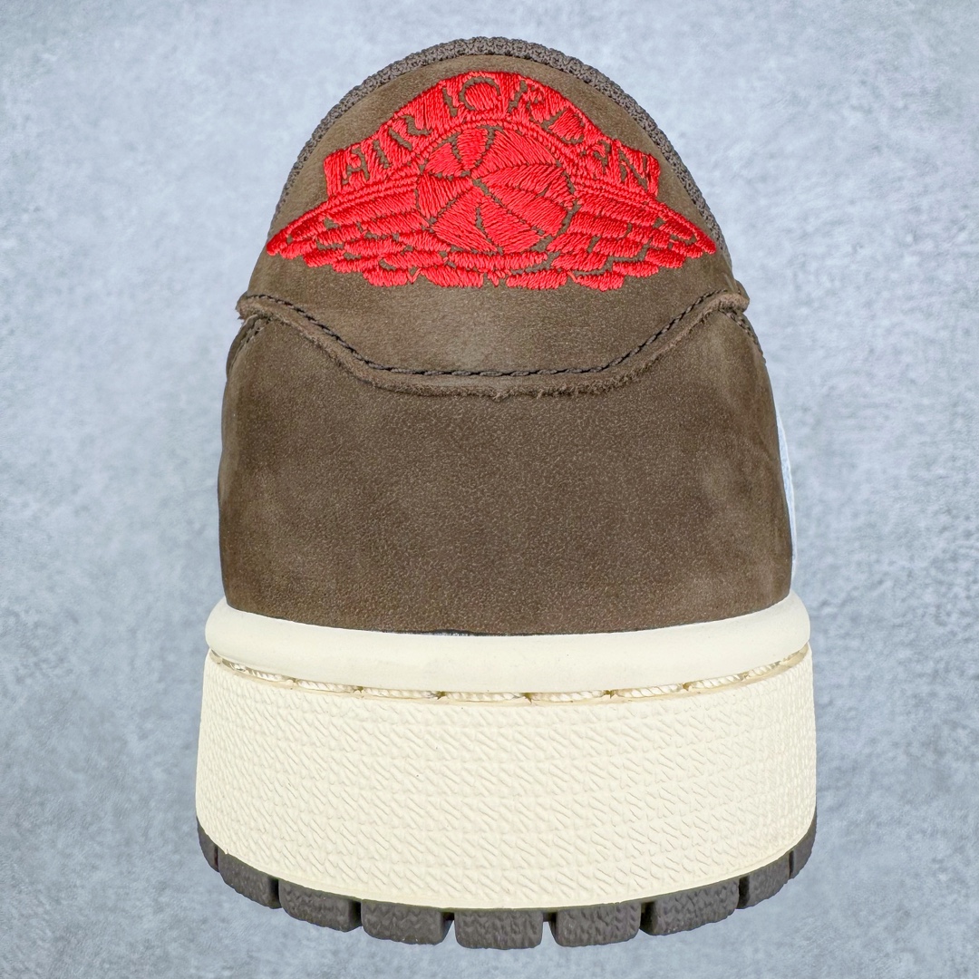 图片[8]-＃FK纯原 Travis Scott x Air Jordan AJ1 Low OG SP TS联名倒钩1.0低帮 深棕 CQ4277-001 外贸高端零售特供批次 产品品控稳定性领先行业 各方面均可对飙L版 良心定价不杀猪 原厂全套原楦原纸板冲刀磨具开发 原厂皮料加持 原厂港宝加持定型后跟R度完美 同源原厂电绣 鬼脸飞翼针数密度立体效果一致 百分百一致原鞋 原厂拉帮工艺 针距密度一致 后跟弧度收口自然不对折 极致一眼正品既视感 进口玻璃冲刀皮料裁剪零毛边 全鞋电脑针车工艺 品控清洁度最高QC检验标准 免检产品 原厂订购鞋盒、鞋标、防尘纸、鞋撑、鞋带 追求极致的原厂味道 尺码：36 36.5 37.5 38 38.5 39 40 40.5 41 42 42.5 43 44 44.5 45 46 47.5 48.5-选品中心