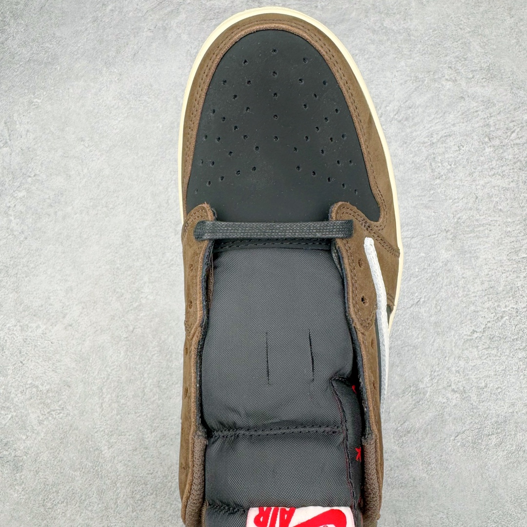 图片[4]-＃FK纯原 Travis Scott x Air Jordan AJ1 Low OG SP TS联名倒钩1.0低帮 深棕 CQ4277-001 外贸高端零售特供批次 产品品控稳定性领先行业 各方面均可对飙L版 良心定价不杀猪 原厂全套原楦原纸板冲刀磨具开发 原厂皮料加持 原厂港宝加持定型后跟R度完美 同源原厂电绣 鬼脸飞翼针数密度立体效果一致 百分百一致原鞋 原厂拉帮工艺 针距密度一致 后跟弧度收口自然不对折 极致一眼正品既视感 进口玻璃冲刀皮料裁剪零毛边 全鞋电脑针车工艺 品控清洁度最高QC检验标准 免检产品 原厂订购鞋盒、鞋标、防尘纸、鞋撑、鞋带 追求极致的原厂味道 尺码：36 36.5 37.5 38 38.5 39 40 40.5 41 42 42.5 43 44 44.5 45 46 47.5 48.5-选品中心