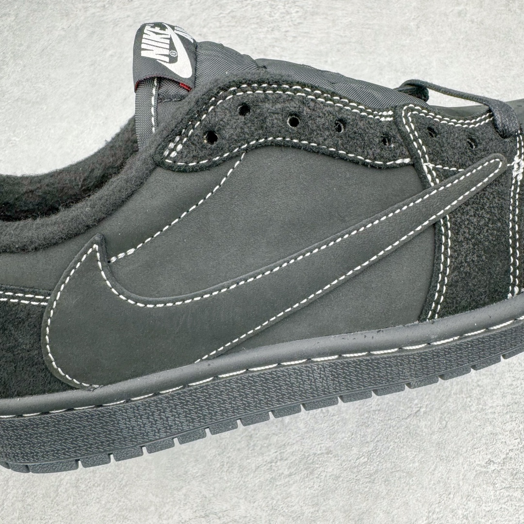 图片[10]-＃FK纯原 Travis Scott x Air Jordan AJ1 Low OG TS联名倒钩4.0低帮 黑武士 DM7866-001 外贸高端零售特供批次 产品品控稳定性领先行业 各方面均可对飙L版 良心定价不杀猪 原厂全套原楦原纸板冲刀磨具开发 原厂皮料加持 原厂港宝加持定型后跟R度完美 同源原厂电绣 鬼脸飞翼针数密度立体效果一致 百分百一致原鞋 原厂拉帮工艺 针距密度一致 后跟弧度收口自然不对折 极致一眼正品既视感 进口玻璃冲刀皮料裁剪零毛边 全鞋电脑针车工艺 品控清洁度最高QC检验标准 免检产品 原厂订购鞋盒、鞋标、防尘纸、鞋撑、鞋带 追求极致的原厂味道 尺码：36 36.5 37.5 38 38.5 39 40 40.5 41 42 42.5 43 44 44.5 45 46 47.5 48.5-选品中心