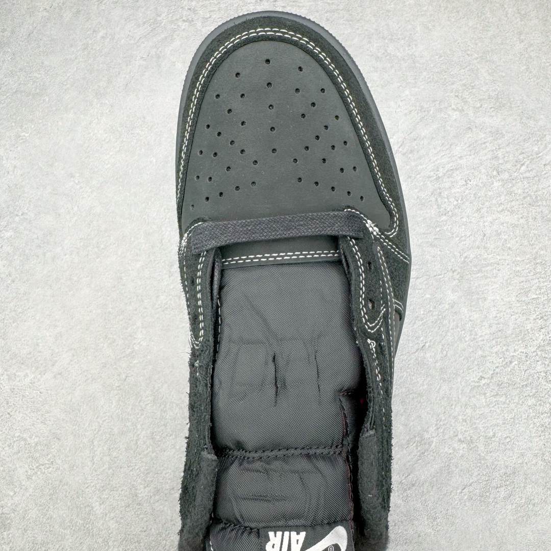 图片[4]-＃FK纯原 Travis Scott x Air Jordan AJ1 Low OG TS联名倒钩4.0低帮 黑武士 DM7866-001 外贸高端零售特供批次 产品品控稳定性领先行业 各方面均可对飙L版 良心定价不杀猪 原厂全套原楦原纸板冲刀磨具开发 原厂皮料加持 原厂港宝加持定型后跟R度完美 同源原厂电绣 鬼脸飞翼针数密度立体效果一致 百分百一致原鞋 原厂拉帮工艺 针距密度一致 后跟弧度收口自然不对折 极致一眼正品既视感 进口玻璃冲刀皮料裁剪零毛边 全鞋电脑针车工艺 品控清洁度最高QC检验标准 免检产品 原厂订购鞋盒、鞋标、防尘纸、鞋撑、鞋带 追求极致的原厂味道 尺码：36 36.5 37.5 38 38.5 39 40 40.5 41 42 42.5 43 44 44.5 45 46 47.5 48.5-选品中心
