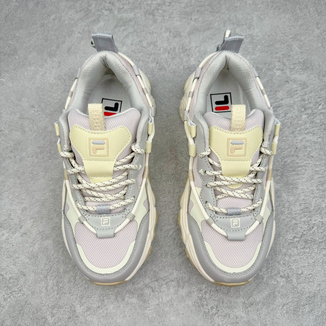 图片[2]-FILA FUSION 斐乐潮牌防滑耐磨轻便运动鞋 FUSION 系列传承了 FILA 的百年基因，融入年轻运动及潮流文化，成为引领变革、创新突破的一代。以“1+N” 的跨界合作模式重现经典的同时创造经典。带来最出其不意的跨界合作惊喜。同时，FILAFUSION把FILA 的 DNA 融入到定制体验里，你可以随心制造厲于你的产品。FILA FUSION 的鞋家族涵盖了老爹鞋、跑步鞋、网球鞋、季节款。风格复古新潮，满足了时尚人士出行及各类运动的搭配需求，成为当下年轻人筷拥的鞋类品牌之一。FILA FUSION 走进年轻人的世界，通过年轻人运动，街舞，滑板，篮球，展现 FILA FUSION 的潮流态度和年轻文化。FILA FUSION 认为末来属于引领变革、创新突破的年轻一代，让我们一起构成 FILA 未来的蓝图吧！尺码：36 36.5 37.5 38 38.5 39 40 40.5 41 42 42.5 43 44 44.5 45-选品中心