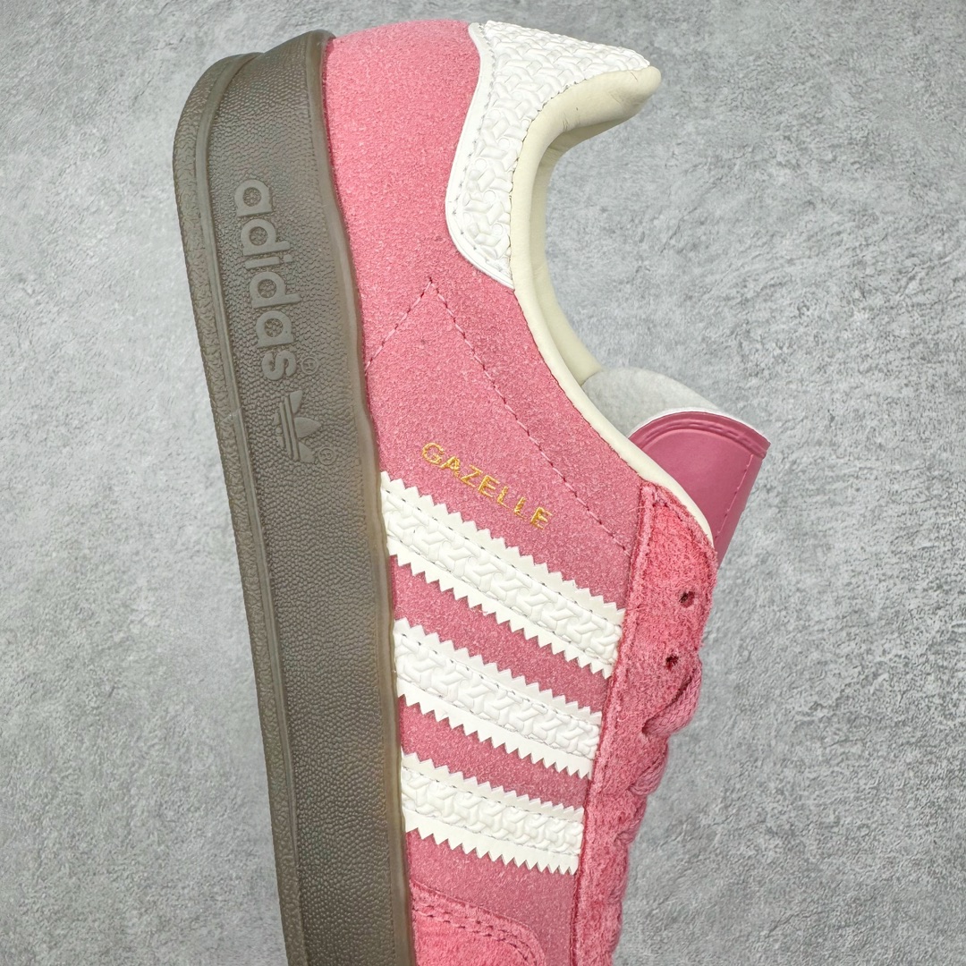 图片[6]-＃福利特价 AD Gazelle Indoor Trainers 羚羊内训系列低帮复古百搭休闲运动德训风板鞋 90年代经典的复刻版！自60年代以足球训练鞋面世以来,Gazelle就以其经典设计席卷全球。1991年版本的复刻,再造经典Gazelle。采用皮革打造,搭配浊色细节,让这款经典更加简约。尺码：36 36⅔ 37⅓ 38 38⅔ 39⅓ 40 40⅔ 41⅓ 42 42⅔ 43⅓ 44 45-选品中心