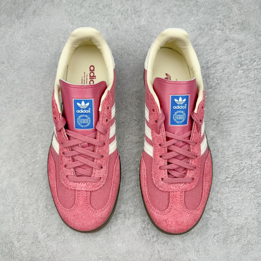 图片[2]-＃福利特价 AD Gazelle Indoor Trainers 羚羊内训系列低帮复古百搭休闲运动德训风板鞋 90年代经典的复刻版！自60年代以足球训练鞋面世以来,Gazelle就以其经典设计席卷全球。1991年版本的复刻,再造经典Gazelle。采用皮革打造,搭配浊色细节,让这款经典更加简约。尺码：36 36⅔ 37⅓ 38 38⅔ 39⅓ 40 40⅔ 41⅓ 42 42⅔ 43⅓ 44 45-选品中心