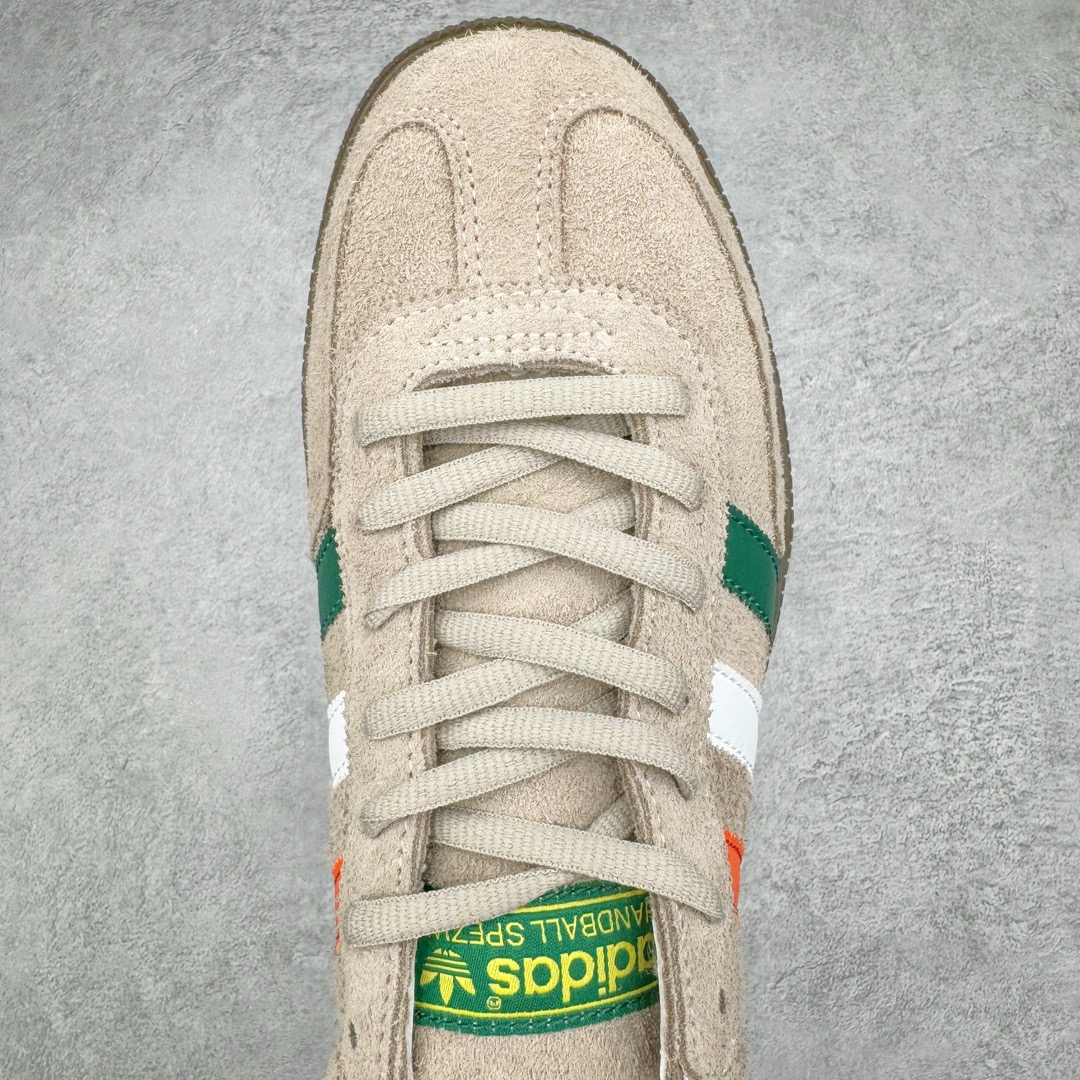 图片[4]-零售💰210 AD Originals Handball SPZL 手球运动员系列百搭休闲运动板鞋 DB3570 这款来自阿迪达斯的这款HANDBALL SPZL前身是一双手球运动鞋，这一次拿来复刻，所以鞋面的主要色彩选用了黑色， 鞋面外侧除了Spezial字母之外还有三叶草标志。Handball SPZL作为复古手球训练鞋与作为室内足球鞋的Samba有着异曲同工之处，但是质感更为出众的鞋身以及丰富的配色选择比起Samba来讲可以说是更胜一筹了！尺码：36 36⅔ 37⅓ 38 38⅔ 39⅓ 40 40⅔ 41⅓ 42 42⅔ 43⅓ 44 45  编码：Sby2936010-运动鞋