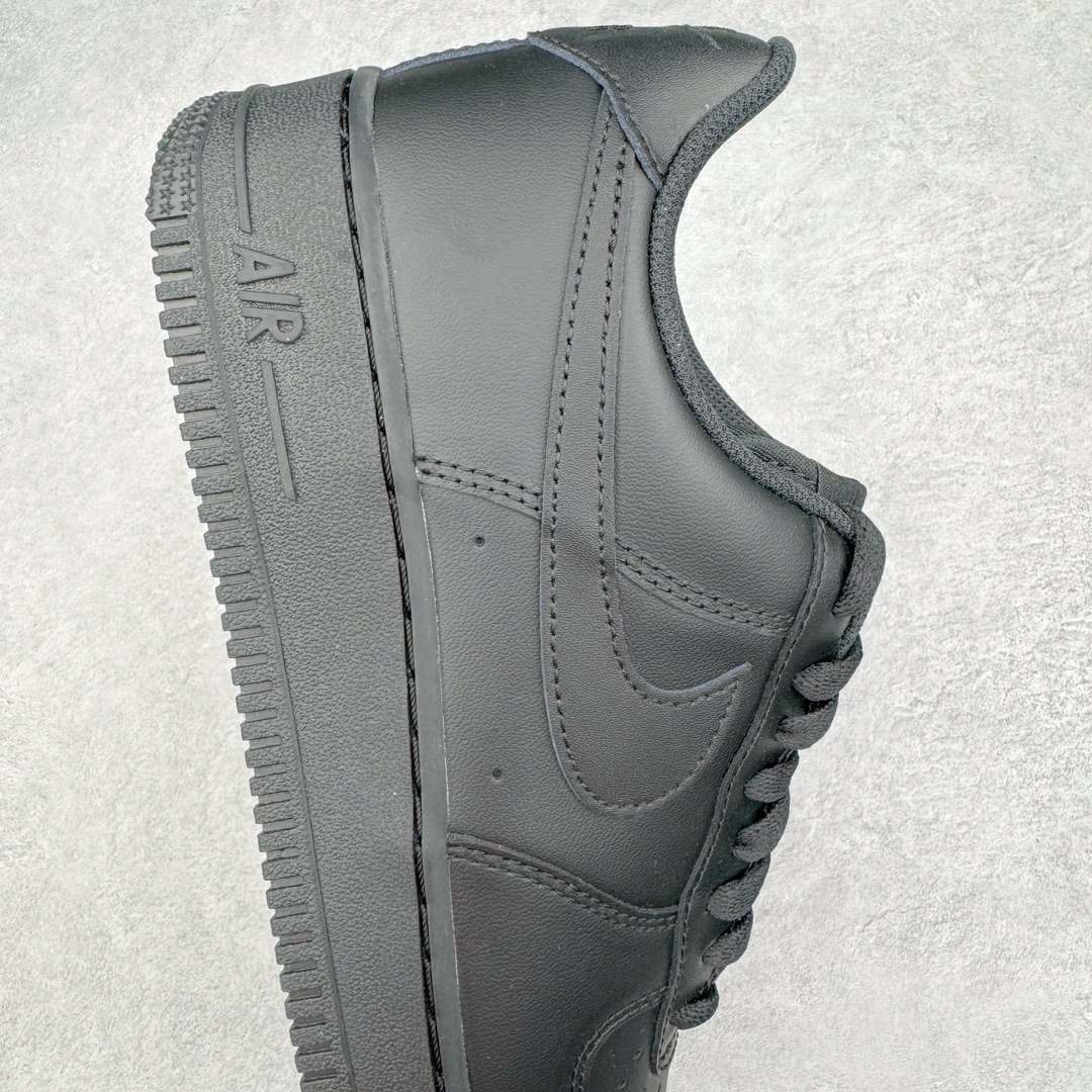 图片[6]-零售💰300 ＃OG纯原 NK Air Force 1 Low \’07 空军一号纯白低帮经典板鞋 纯黑 CW2288-001 全鞋电脑针车 工整有序 原厂港宝加持完美还原灵魂版型 原盒原配从里到外百分百还原 原厂全头层原厂皮料 原标原盒 内置Sole气垫 中底白色背胶 中底划线 已经无限的接近公司 原厂楦头 原厂刺绣 后跟弧度修正 正确中底四线防伪 尺码：36 36.5 37.5 38 38.5 39 40 40.5 41 42 42.5 43 44 44.5 45 46 编码：by3936000-运动鞋