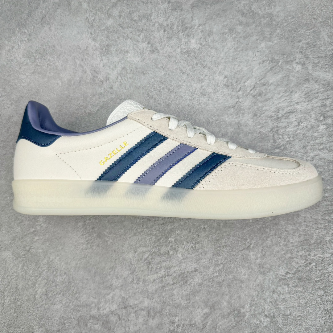 图片[6]-＃VT纯原 AD Original Gazelle Indoor Trainers 瞪羚室内鞋系列低帮复古百搭休闲运动德训风板鞋 高端零售特供批次 原厂定制长毛翻毛皮组合环保纤维革鞋面材质 内置环保海玻璃鞋垫 外置RB橡胶大底 产品品控稳定性领先行业 原厂全套原楦原纸板冲刀磨具开发 原厂皮料加持 原厂港宝加持定型后跟R度完美 将复古进行到底 简约流畅 三十年不变经典 这款Gazelle运动鞋 无论面料、配色、质感或设计 都只在重现其1991年原款的经典 皮革鞋面 撞色三条纹和鞋跟标的设计 力求呈现90年代的经典复古风潮 Samba火热的同时 也带动了其它的复古鞋型 Gazelle便是其中一只 Gazelle Indoor拥有包边更宽的T字型鞋头 更好的保护运动员的前掌 浓浓的复古氛围感 非常适合现在流行的Cleanfit风格 尺码：35.5 36 36.5 37.5 38 38.5 39 40 40.5 41 42 42.5 43 44 44.5 45 46-选品中心