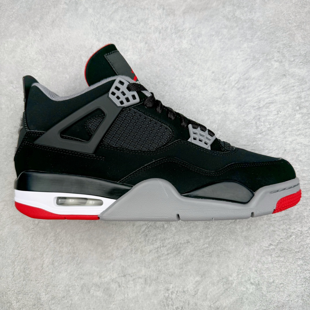 零售💰470 ＃lw纯原 Air Jordan AJ4 Retro 黑红公牛 308497-060 第一梯队最新批次 细节多次校对改良 接近完美 细节达到可过鉴定标准 耗时半年巨作 全套原纸板楦头开发 原厂特供皮料加持 确保原汁原味 完美呈现四代版型 一比一鞋头弧度高度鞋身弧度 数据细节工艺流程均保持原鞋一致 原厂TPU网格鞋带扣 正确内里网布 菱角分明不变形无多余毛边 柔软性质感一致于原鞋 原厂织唛标 原厂飞人电绣工艺 尾指中部跳三针 独家绑鞋带手法 印刷中底布 四线拉帮 米色美纹纸贴合固定 进口港宝加持 后跟自然饱满 全鞋荧光划线卡点 追求极致完美 每一双都是工艺品 多重QC质检 超越公司货的品控标准 实实在在的免检产品 尺码：40 40.5 41 42 42.5 43 44 44.5 45 46 47.5 48.5 编码：by4936070-运动鞋