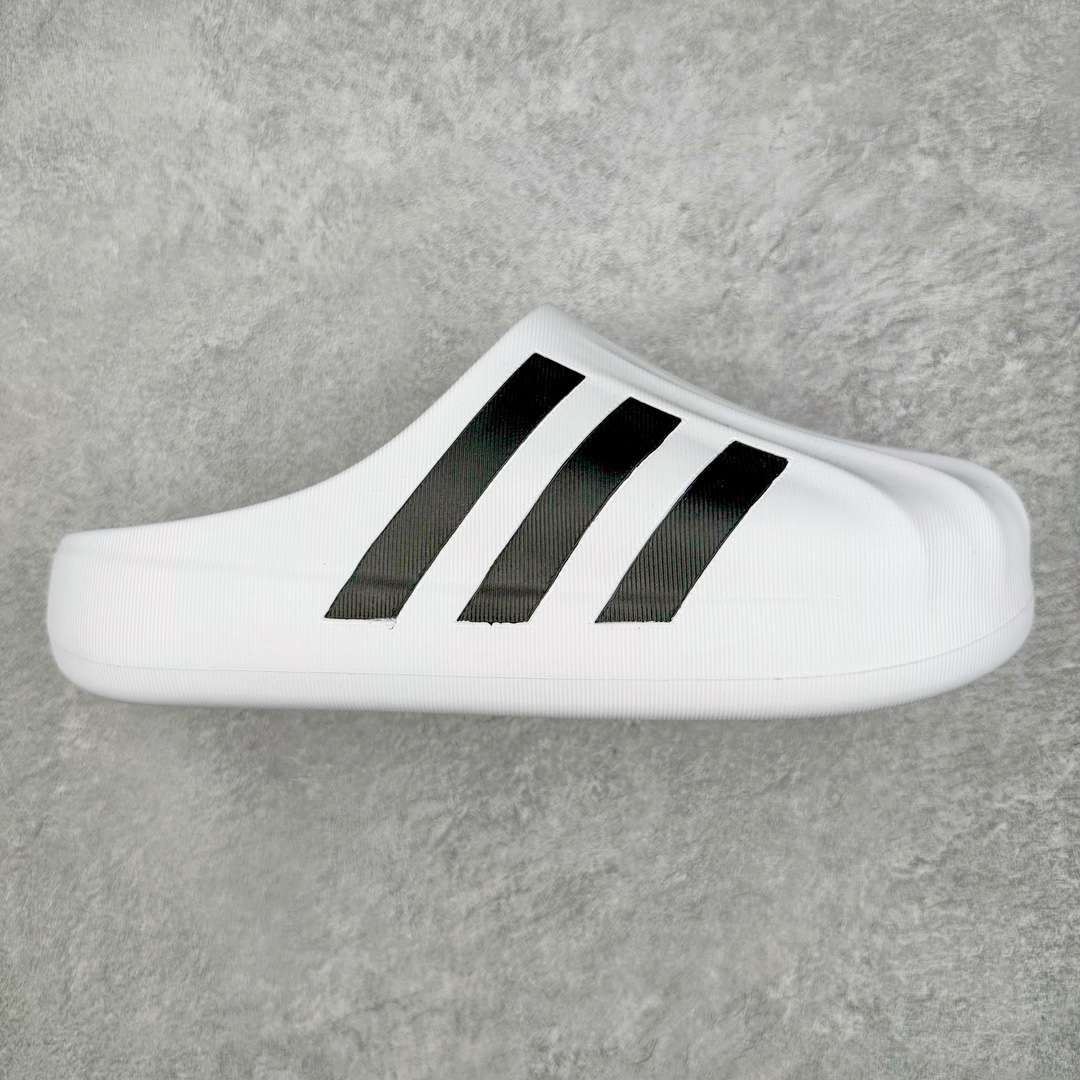 AD adiFOM Superstar MULE 贝壳头版一脚蹬半拖鸭掌鞋半拖 IF6184 产品基于标志性 Superstar 鞋款轮廓的同时 利用可再生的甘蔗加工物材料制成一体式泡沫鞋身 无鞋带设计更加方便穿脱 点睛之笔在于标志性的三道杠出现在鞋子的两侧 鞋跟贴片上饰有品牌标志性的三叶草压花 尺码：36 36.5 37 37.538 38.5 39 40 40.5 41 42 42.5 43 44 44.5 45-选品中心