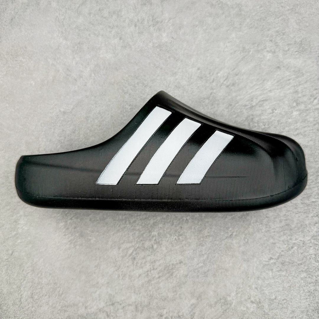 AD adiFOM Superstar MULE 贝壳头版一脚蹬半拖鸭掌鞋半拖 IG8277 产品基于标志性 Superstar 鞋款轮廓的同时 利用可再生的甘蔗加工物材料制成一体式泡沫鞋身 无鞋带设计更加方便穿脱 点睛之笔在于标志性的三道杠出现在鞋子的两侧 鞋跟贴片上饰有品牌标志性的三叶草压花 尺码：36 36.5 37 37.538 38.5 39 40 40.5 41 42 42.5 43 44 44.5 45-选品中心