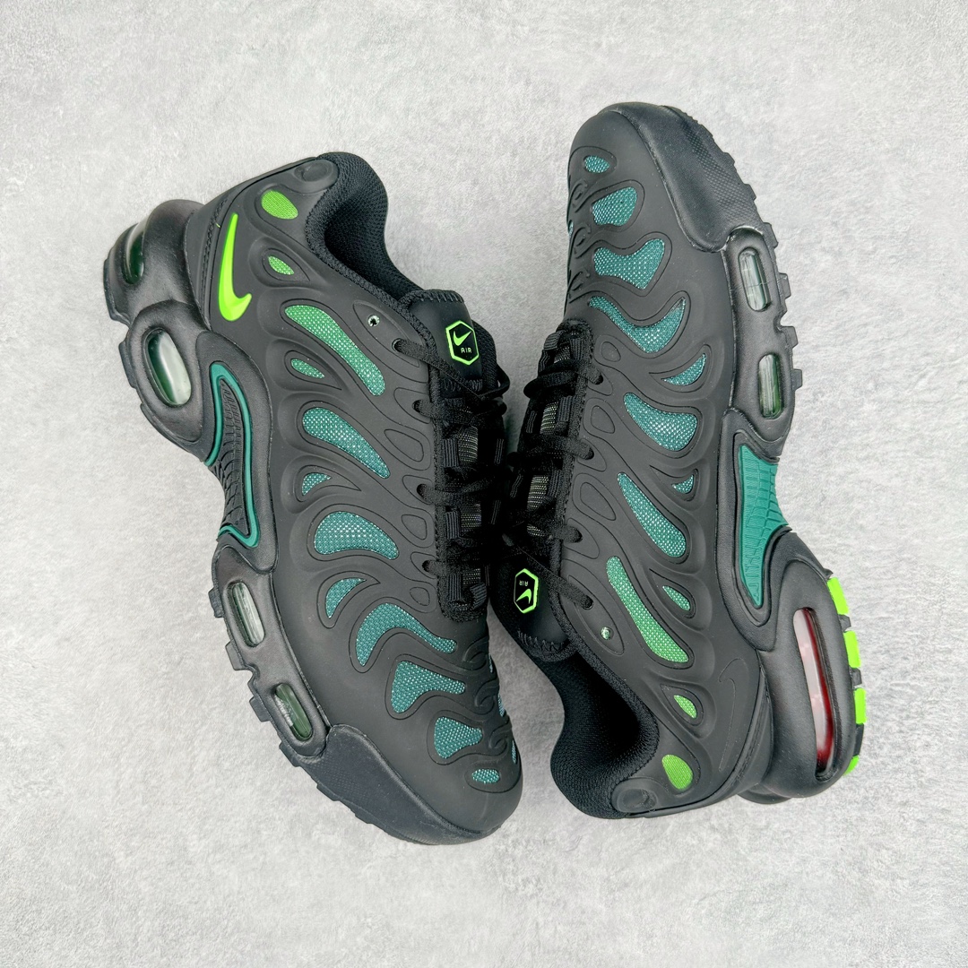 图片[3]-零售💰280 ＃MX NK Air Max Plus Drift 复古气垫跑鞋 FD4290-006 中底造型大部分保留，仅在前段追加了加固上翻 鞋面的经典轮廓得以重塑 带来更契合现代审美的外观 整双鞋采用撞色妆点 鞋面采用网眼布和皮革材质打造 鞋舌处带有 3M 反光科技 鞋垫处和鞋后跟印有 “TN” 字样 彰显鞋款身份 配置方面中底搭载 Air Max 科技 保证了日常穿着的缓震性 SIZE：36 36.5 37.5 38 38.5 39 40 40.5 41 42 42.5 43 44 44.5 45 编码：Tby2936080-运动鞋