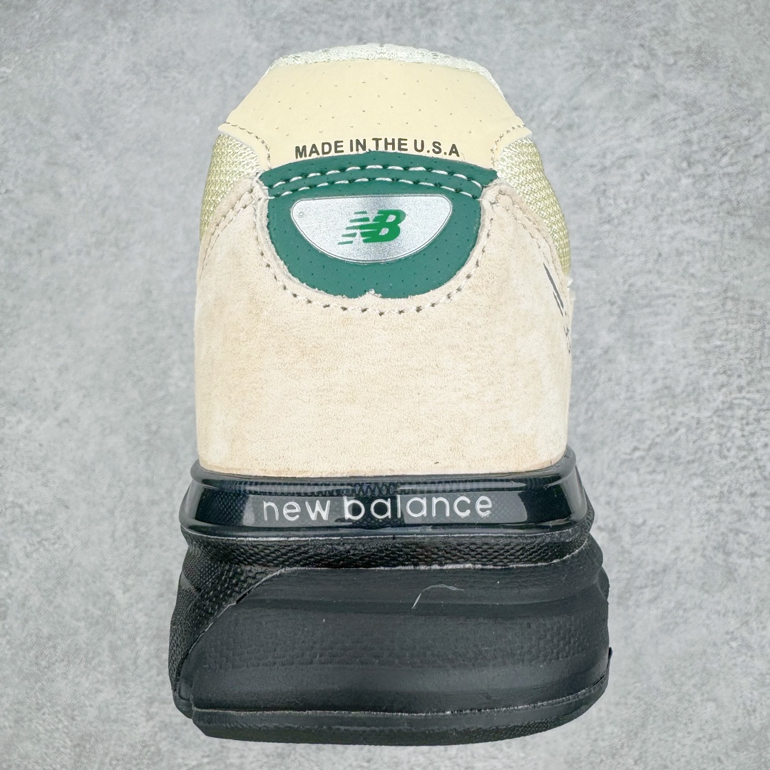 图片[8]-＃K版纯原 New Balance in USA M990V4 新百伦NB系列美产血统经典复古休闲运动百搭老爹跑步鞋 990V4延续了品牌引以为傲的精湛制鞋技艺及经典复古轮廓 同时中底结合新的ACTIVE lite和PU材料 重新诠释ENCAP科技 带来绝佳缓震体验 于细节处 全鞋360度的3M反光设计 及鞋舌固定功能上的提升 配以全新的N标设计更是带来绝佳的用户体验 尺码：36 37 37.5 38 38.5 39 40 40.5 41.5 42 42.5 43 44 44.5 45-选品中心