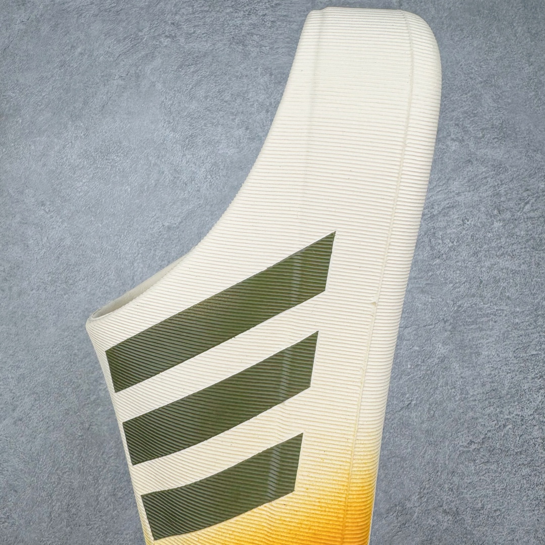 图片[7]-＃H11纯原 AD adiFOM Superstar MULE 贝壳头版一脚蹬半拖鸭掌鞋半拖 JP5687 重金购入原鞋及原档案磨具生产指令开发 鞋头部位凹凸有致 横向大面积波浪纹理 后跟Logo 凹凸明显 轮廓分明 描漆定位精准 公整无偏差不溢出 LOGO内侧钢印清晰工整 原厂磨具全鞋无多余毛边 同源公司EVA粒子环保塑料 原厂指令配方 无任何异味 弹性卡色均保持原鞋一致 匠心打造 鞋口弧度大小 鞋面色泽质感同步原鞋 LOGO内侧钢印清晰工整 中底部分带原厂钢印编号 原厂Ortholite欧斯莱鞋垫 区别掉渣海玻璃鞋垫 吸汗防臭的效果无法相提并论 原厂定制原标 同比ZP 符合人体设计 产品基于标志性 Superstar 鞋款轮廓的同时 利用可再生的甘蔗加工物材料制成一体式泡沫鞋身 无鞋带设计更加方便穿脱 点睛之笔在于标志性的三道杠出现在鞋子的两侧 鞋跟贴片上饰有品牌标志性的三叶草压花 偏小一码 尺码：35.5 36 36.5 37 38 38.5 39 40 40.5 41 42 42.5 43 44 44.5 45 46-选品中心