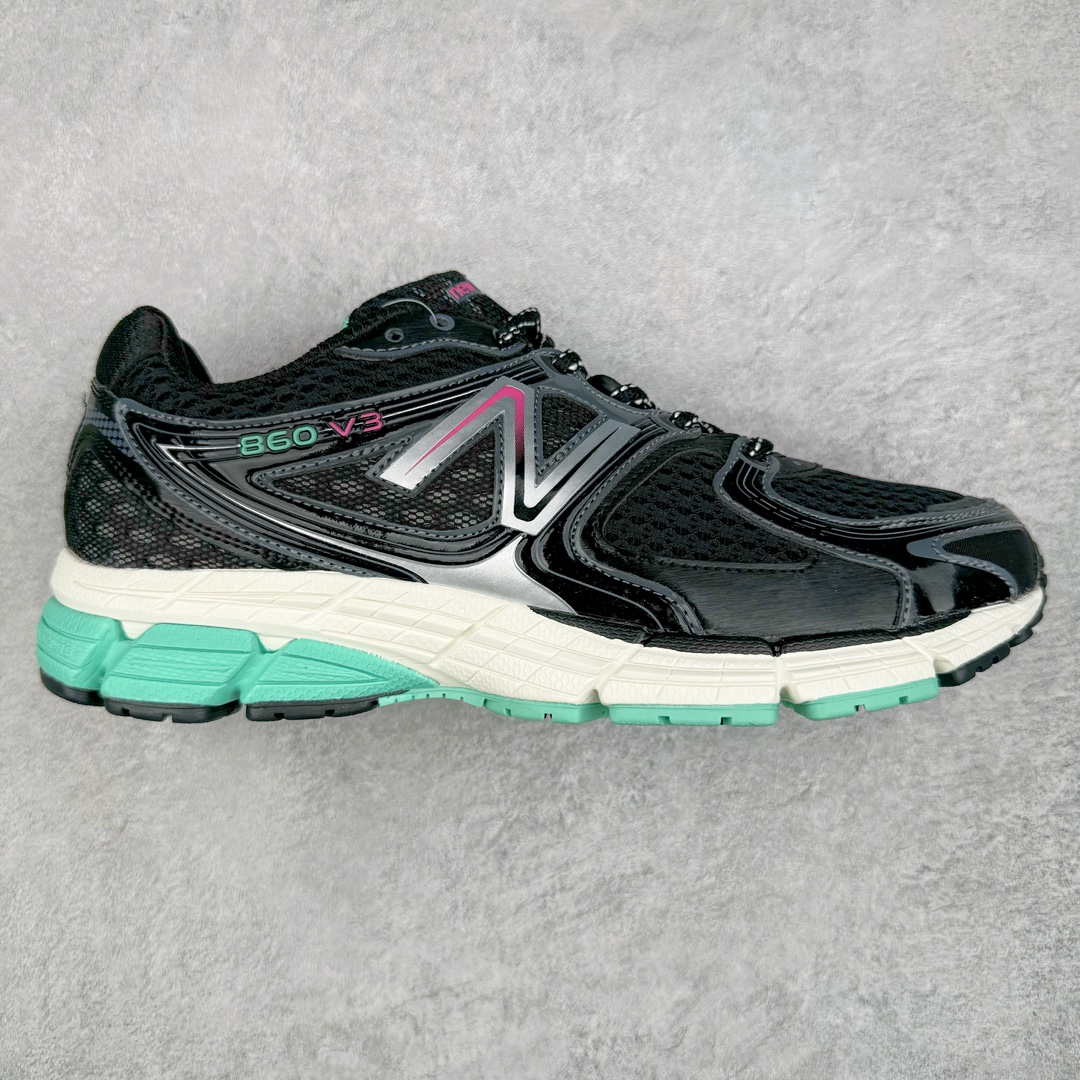 图片[6]-零售💰280 ＃M3纯原 New Balance ML860V3 NB新百伦系列经典复古老爹风休闲运动慢跑鞋 860 是New Balance 著名的复古跑鞋型号 其heyday 需追溯至90 年代初期 回顾历史 以复兴860 为目标 推出这款经典跑鞋的全新升级版860 V3 而英国球鞋名所Footpatrol 也为这双新生款型打造一辑特别型录 新版本将N-ergy 与Acteva Lite 技术巧妙融合 其中前者可吸收冲击力 具优越减震性与弹性 而后者则使860V3保持轻巧、光滑的外观轮廓 球鞋采用开放式网眼制成 并附带恰到好处的金属饰面 亦为传统运动鞋带去更浓郁的现代气息 860V3在具备专业跑步鞋韧性的同时 也拥有围绕生活方式哲学而诞生的时髦感 不仅能够匹配日常风格 还适合用以塑造urban style 各位city boy 不要错过了 尺码：36 37 37.5 38 38.5 39.5 40 40.5 41 42 42.5 43 44 44.5 45 编码：Mby2936080-运动鞋