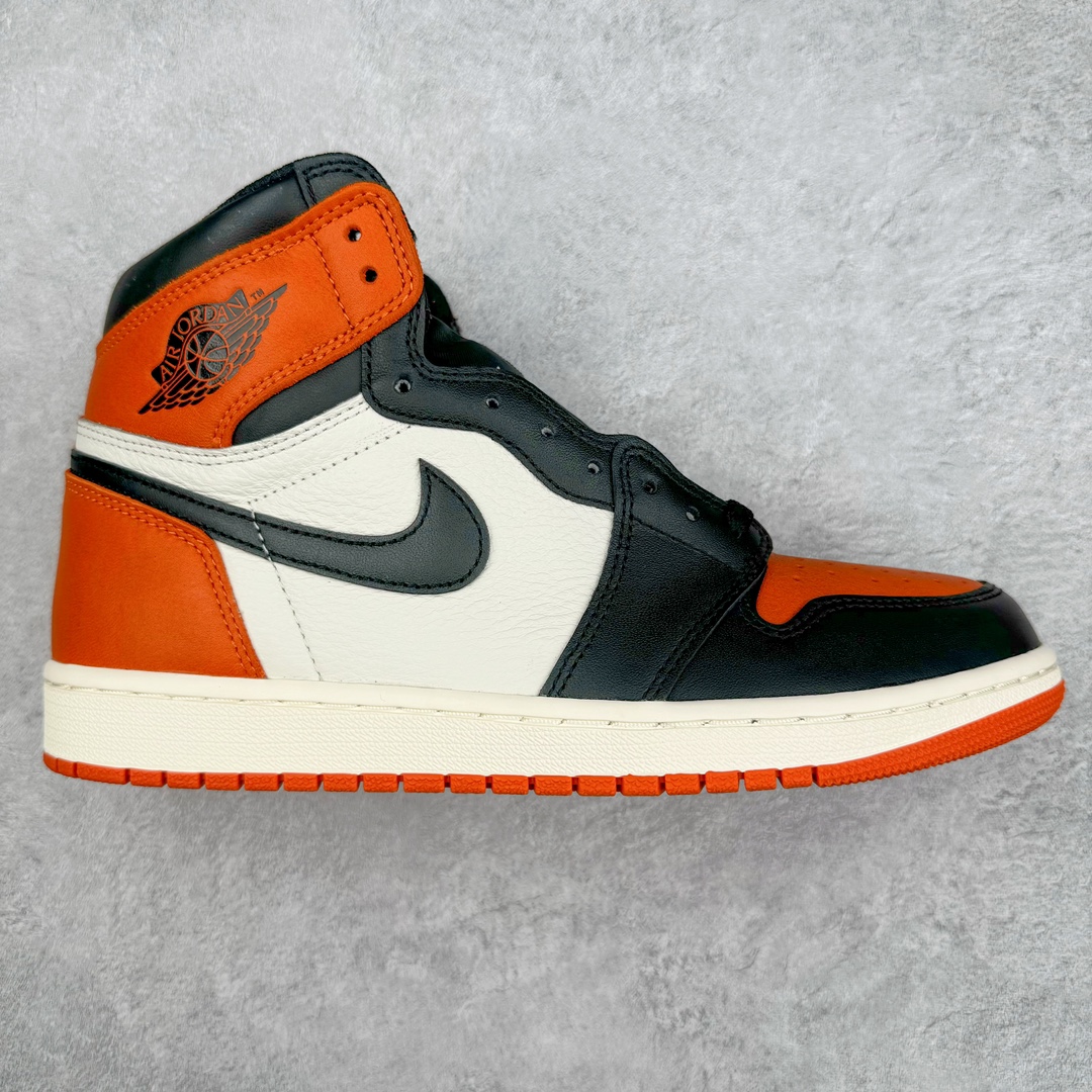 零售💰340 ＃GS裸鞋福利‼Air Jordan AJ1 Retro high \”Shattered Backboard\” 黑扣碎 555088-005 各大论坛高危批次 外面零售四位数一样的东西 清远广硕XC原厂全套原裁片原底面加持 全套原厂生产指令 内外盒标包装纸鞋带配件均同步公司 放心开冲 外贸 零售 裸鞋 渠道货 随意操作 SIZE：40.5 41 42 42.5 43 44 44.5 45 46 47.5 编码：by3936040-运动鞋