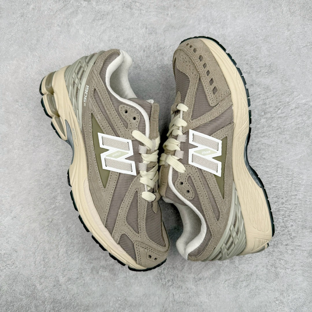 图片[3]-零售💰290 ＃DT纯原 新百伦NB New Balance M1906系列 全套原楦原纸板原厂数据开发 进口三明治网面 原装进口皮料正确绒感卡色 正确中底拉帮中底网布细节 原厂标裁 带紫光防伪 定制后跟透明水晶模块 冲裁组合 大底贴合程度胶水上色把控完美 整洁度挑战全网艺术家 多道序QC把关品质完善 匠心打造 耗时两个月开发完成 工艺极其复杂难度可想而知 新开独立私模大底 正确六层组合大底 高端零售专供产物 Size：36 37 37.5 38 38.5 39 40 40.5 41 42 42.5 43 44 45 编码：Dby2936090-运动鞋