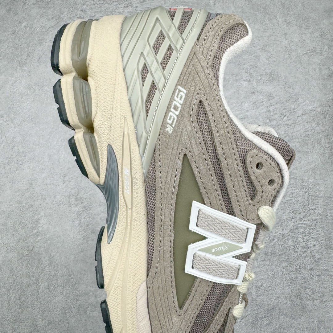 图片[6]-零售💰290 ＃DT纯原 新百伦NB New Balance M1906系列 全套原楦原纸板原厂数据开发 进口三明治网面 原装进口皮料正确绒感卡色 正确中底拉帮中底网布细节 原厂标裁 带紫光防伪 定制后跟透明水晶模块 冲裁组合 大底贴合程度胶水上色把控完美 整洁度挑战全网艺术家 多道序QC把关品质完善 匠心打造 耗时两个月开发完成 工艺极其复杂难度可想而知 新开独立私模大底 正确六层组合大底 高端零售专供产物 Size：36 37 37.5 38 38.5 39 40 40.5 41 42 42.5 43 44 45 编码：Dby2936090-运动鞋