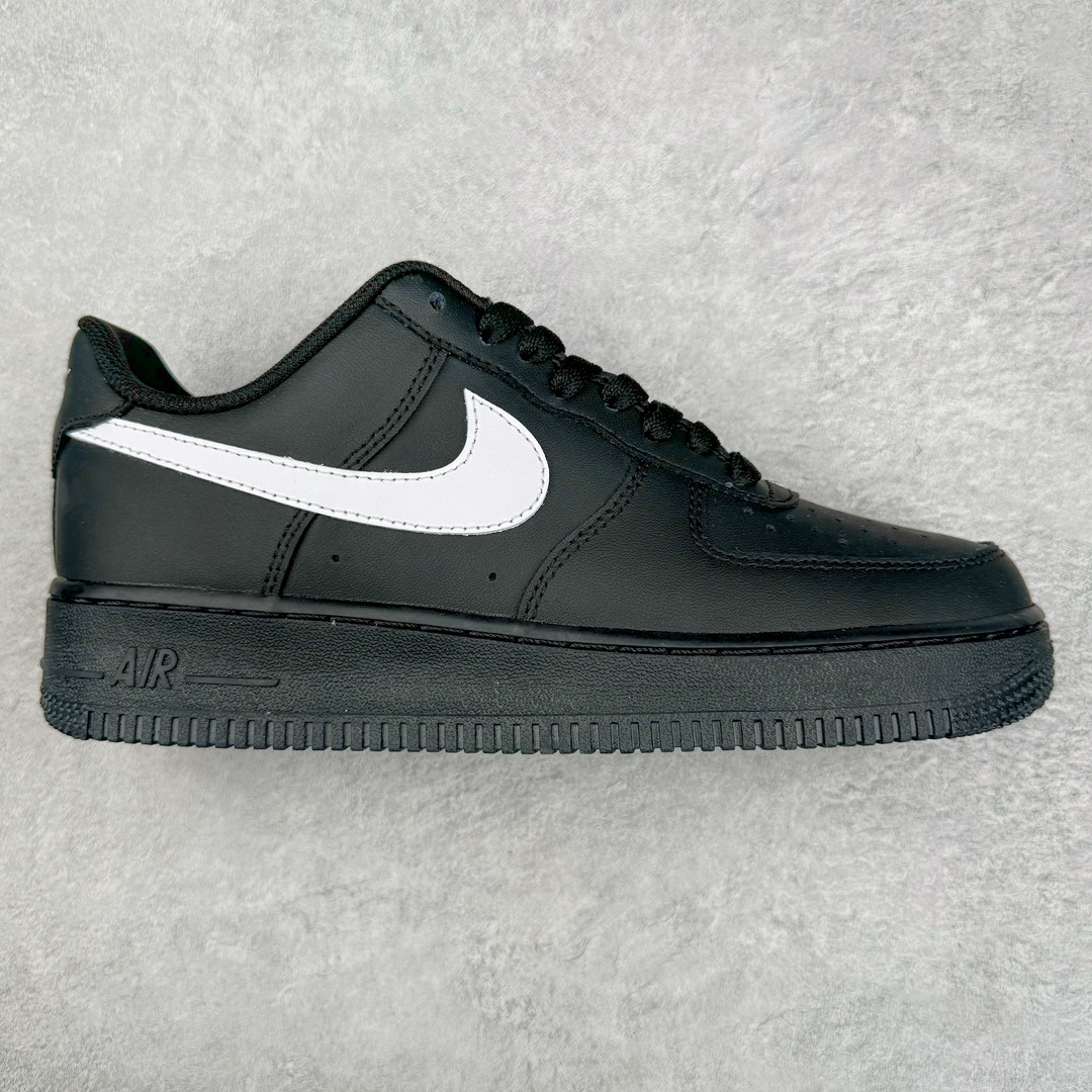 零售💰220 ＃小绿X NK Air Force 1 Low \’07 空军一号低帮经典板鞋 韩国专供 大厂出品 超高清洁度 免检产品 无胶水线头 空军圈的一股清流 极限压缩成本 超合理价格 跑量神器 原纸板原楦头开发 全鞋电脑针车 工整有序 原厂港宝加持完美还原灵魂版型 原标原盒 内置Sole气垫 中底白色背胶 原厂刺绣 正确拉帮走线 鞋款柔软弹性十足的缓震性能和出色的中底设计 横跨复古与现代的外型结合 造就出风靡全球三十多年的Force 1 直到今天还深受青睐 尺码：36 36.5 37.5 38 38.5 39 40 40.5 41 42 42.5 43 44 44.5 45 46 编码：by2936020-运动鞋