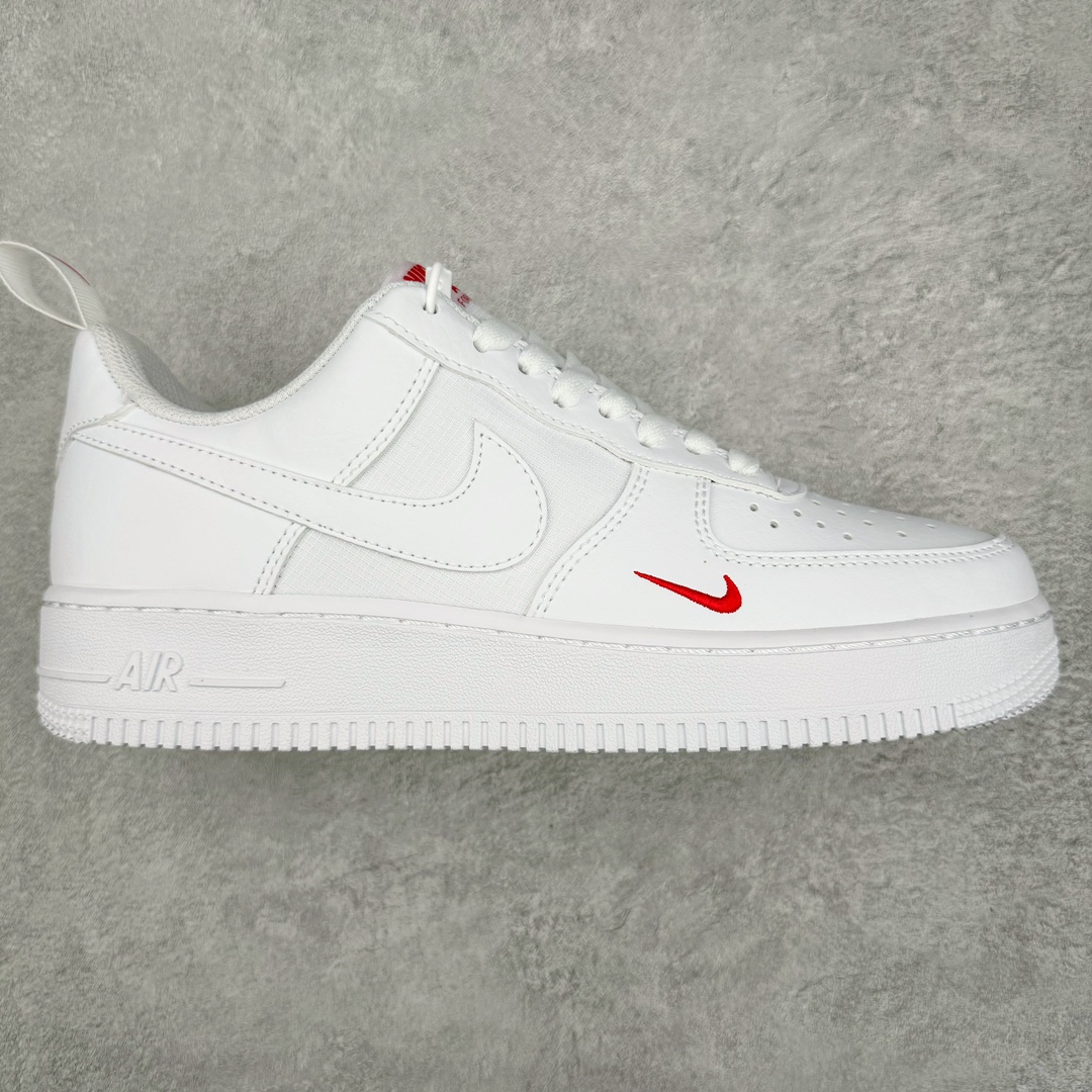 图片[5]-零售💰220 ＃小绿X NK Air Force 1 Low \’07 空军一号低帮经典板鞋 韩国专供 大厂出品 超高清洁度 免检产品 无胶水线头 空军圈的一股清流 极限压缩成本 超合理价格 跑量神器 原纸板原楦头开发 全鞋电脑针车 工整有序 原厂港宝加持完美还原灵魂版型 原标原盒 内置Sole气垫 中底白色背胶 原厂刺绣 正确拉帮走线 鞋款柔软弹性十足的缓震性能和出色的中底设计 横跨复古与现代的外型结合 造就出风靡全球三十多年的Force 1 直到今天还深受青睐 尺码：36 36.5 37.5 38 38.5 39 40 40.5 41 42 42.5 43 44 44.5 45 46 编码：by2936020-运动鞋