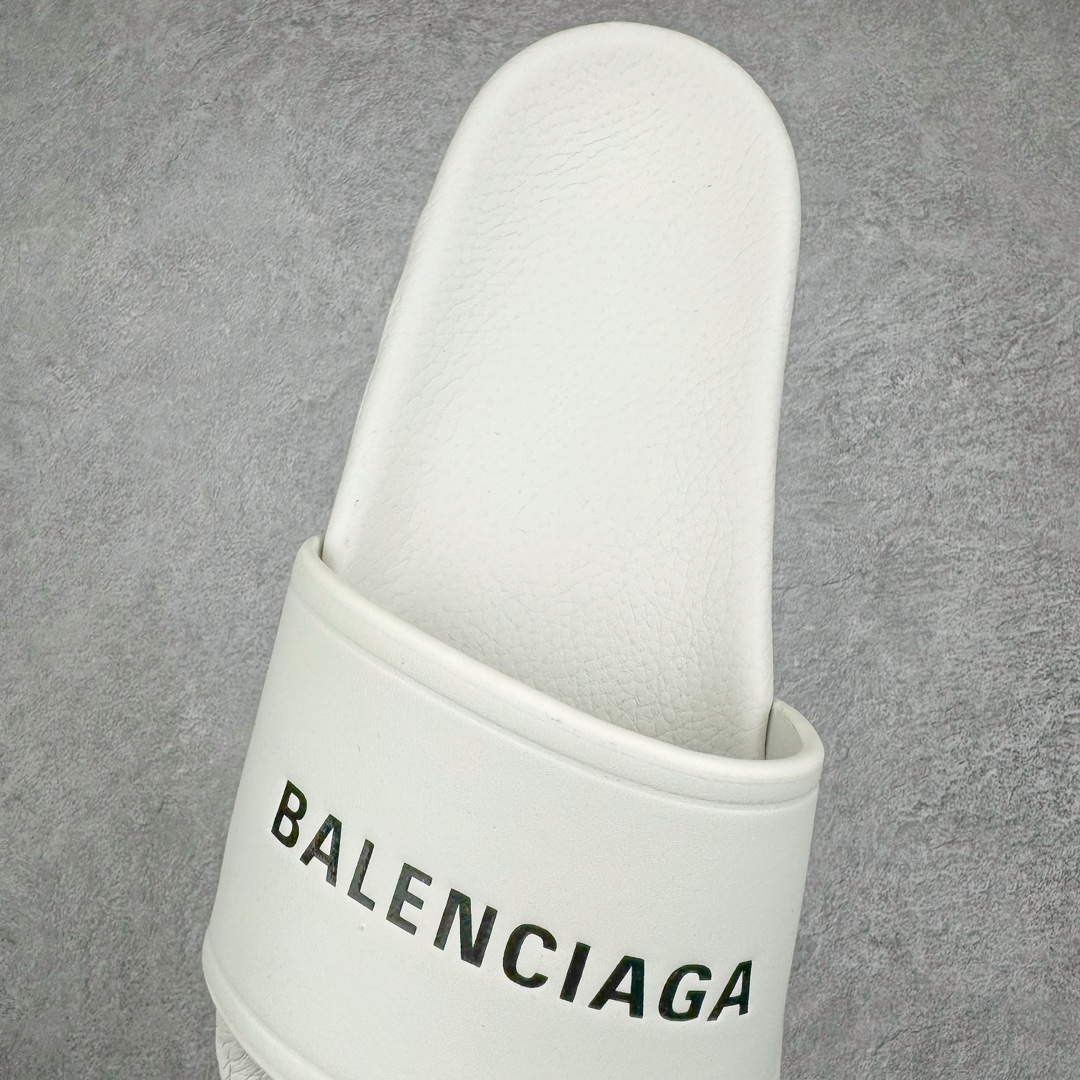 图片[5]-零售💰150 ＃PK纯原福利‼Balenciaga Pool Slide Sandal 巴黎世家时尚套穿橡胶一字涉水拖鞋 Piscine橡胶拖鞋式凉鞋 橡胶拖鞋式凉鞋 压模橡胶鞋床 带子上的白色 3D 标志 后跟浮印Balenciaga品牌标识 同色系鞋底和鞋垫 尺码：35 36 37 38 39 40 41 42 43 44 45 46 编码：by1936050-运动鞋