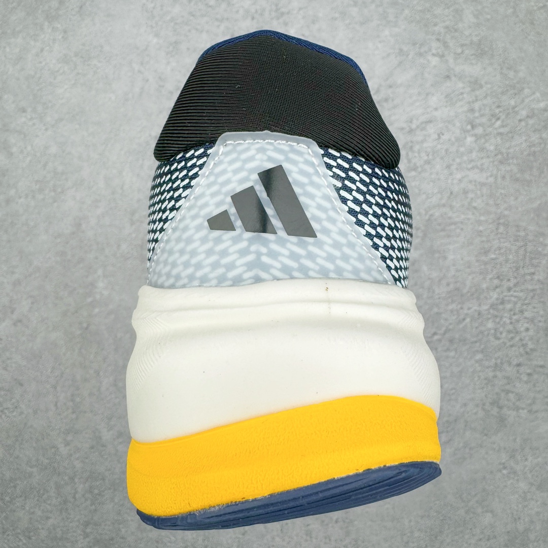 图片[8]-AD Supernova Rise 阿迪全新休闲轻跑鞋 款鞋采用了Dreamstrike+ 中底 将缓冲材质与柔软的织物相结合 以最大限度地减少刺激性摩擦和慢跑后水泡的可能性 在美学方面 Supernova Rise 从自然和生物中汲取灵感 如深色底色和半绿色细节 尺码：36 36.5 37.5 38 38.5 39 40 40.5 41 42 42.5 43 44 44.5 45-选品中心