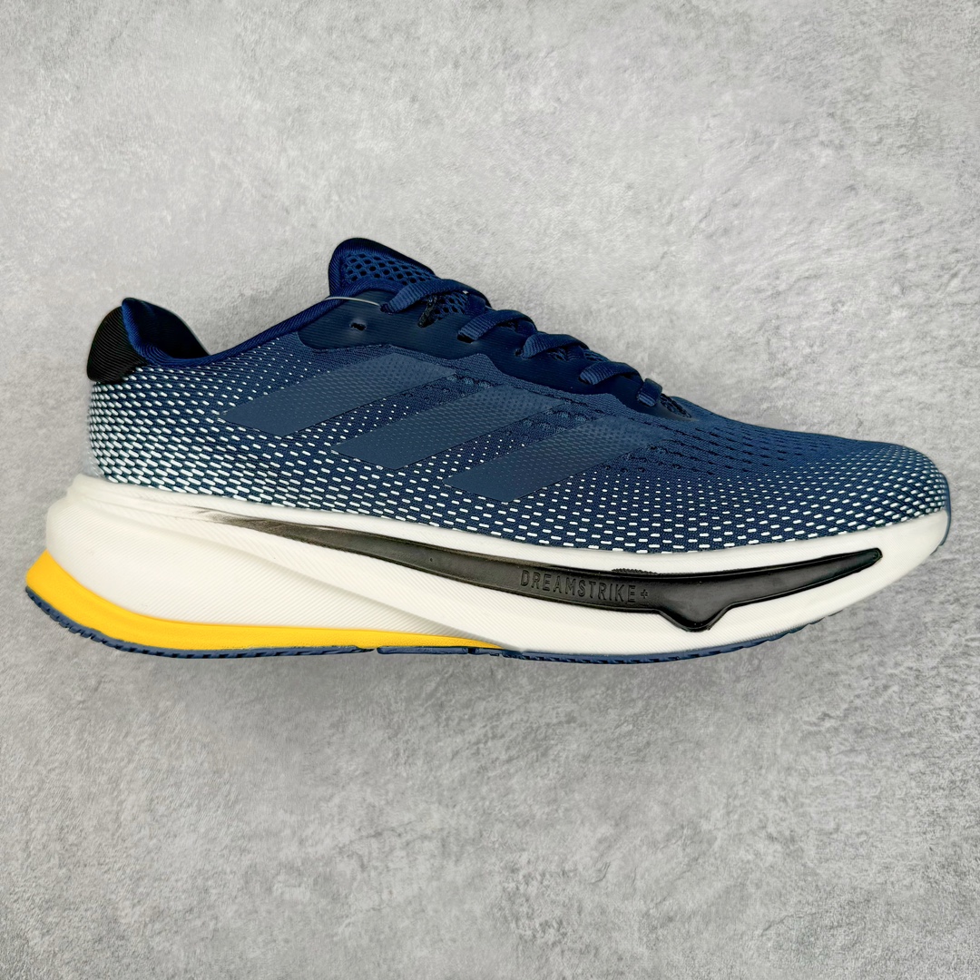 AD Supernova Rise 阿迪全新休闲轻跑鞋 款鞋采用了Dreamstrike+ 中底 将缓冲材质与柔软的织物相结合 以最大限度地减少刺激性摩擦和慢跑后水泡的可能性 在美学方面 Supernova Rise 从自然和生物中汲取灵感 如深色底色和半绿色细节 尺码：36 36.5 37.5 38 38.5 39 40 40.5 41 42 42.5 43 44 44.5 45-选品中心