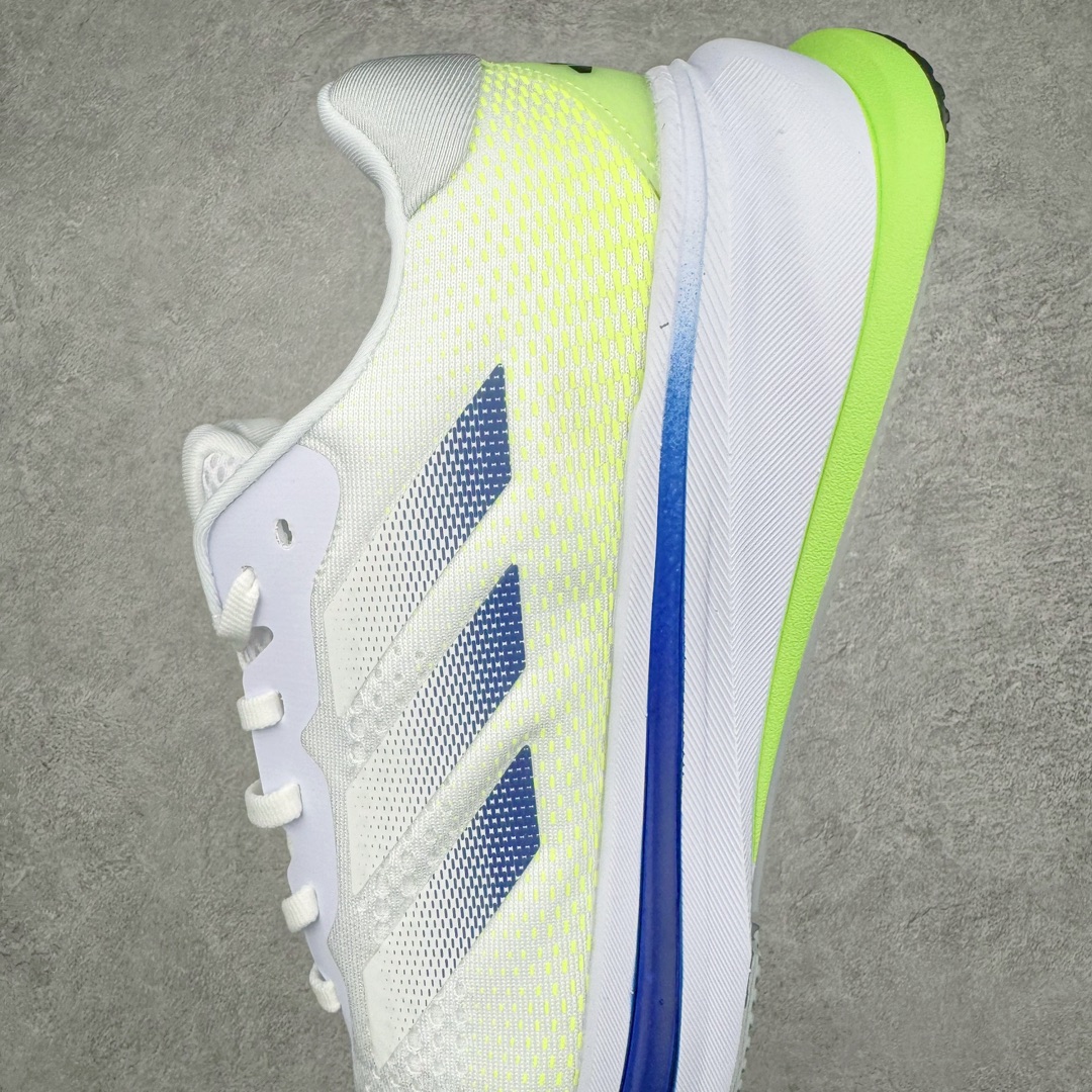 图片[7]-AD Supernova Rise 阿迪全新休闲轻跑鞋 款鞋采用了Dreamstrike+ 中底 将缓冲材质与柔软的织物相结合 以最大限度地减少刺激性摩擦和慢跑后水泡的可能性 在美学方面 Supernova Rise 从自然和生物中汲取灵感 如深色底色和半绿色细节 尺码：36 36.5 37.5 38 38.5 39 40 40.5 41 42 42.5 43 44 44.5 45-选品中心