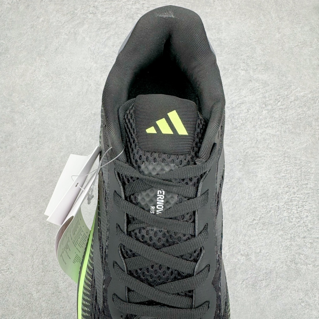 图片[5]-AD Supernova Rise 阿迪全新休闲轻跑鞋 款鞋采用了Dreamstrike+ 中底 将缓冲材质与柔软的织物相结合 以最大限度地减少刺激性摩擦和慢跑后水泡的可能性 在美学方面 Supernova Rise 从自然和生物中汲取灵感 如深色底色和半绿色细节 尺码：36 36.5 37.5 38 38.5 39 40 40.5 41 42 42.5 43 44 44.5 45-选品中心