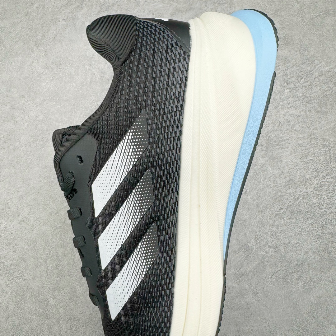 图片[7]-AD Supernova Rise 阿迪全新休闲轻跑鞋 款鞋采用了Dreamstrike+ 中底 将缓冲材质与柔软的织物相结合 以最大限度地减少刺激性摩擦和慢跑后水泡的可能性 在美学方面 Supernova Rise 从自然和生物中汲取灵感 如深色底色和半绿色细节 尺码：36 36.5 37.5 38 38.5 39 40 40.5 41 42 42.5 43 44 44.5 45-选品中心