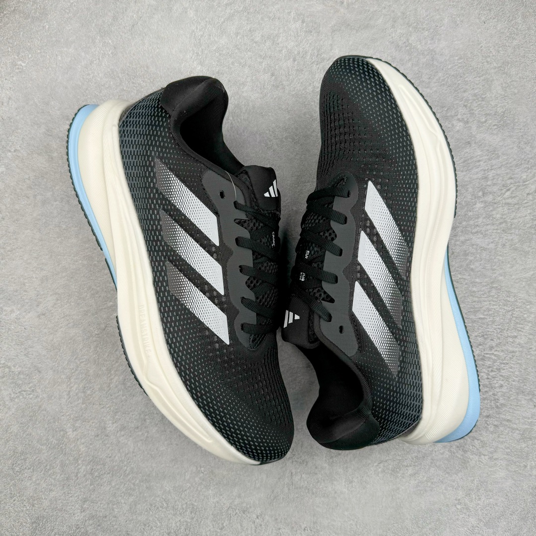 图片[3]-AD Supernova Rise 阿迪全新休闲轻跑鞋 款鞋采用了Dreamstrike+ 中底 将缓冲材质与柔软的织物相结合 以最大限度地减少刺激性摩擦和慢跑后水泡的可能性 在美学方面 Supernova Rise 从自然和生物中汲取灵感 如深色底色和半绿色细节 尺码：36 36.5 37.5 38 38.5 39 40 40.5 41 42 42.5 43 44 44.5 45-选品中心