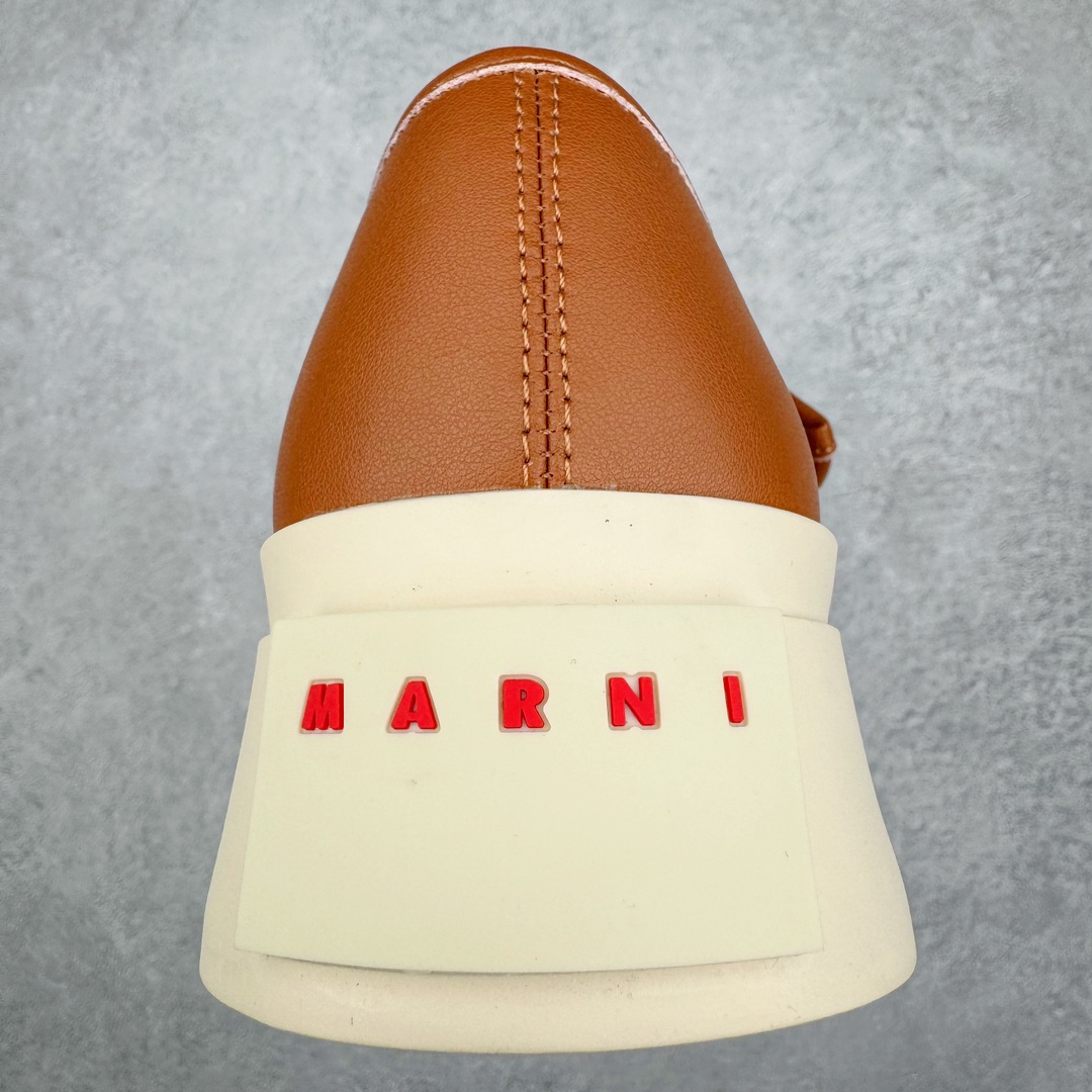 图片[8]-零售💰290 Marni Pablo Leather Mary Jane Sneaker 意大利奢侈品品牌-玛尼·巴勃罗·玛丽珍系列低帮松糕厚底百搭魔术贴大头增高板鞋 女鞋广东原产#采用软质粒面牛剖革鞋面材质#内里水染牛皮及乳胶脚垫#内嵌PU乳胶缓震脚垫#外置4.0cm厘米增高防滑耐磨TPR橡胶大底❗赵露思宋祖儿同款爆款大头鞋！尺码：35-40 编码：Fby2936090-运动鞋