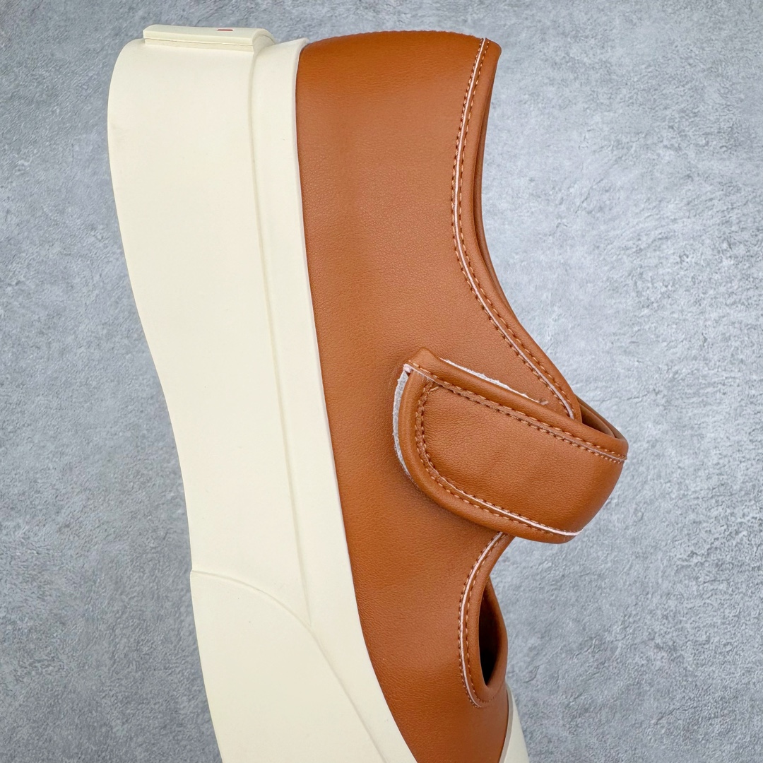 图片[6]-零售💰290 Marni Pablo Leather Mary Jane Sneaker 意大利奢侈品品牌-玛尼·巴勃罗·玛丽珍系列低帮松糕厚底百搭魔术贴大头增高板鞋 女鞋广东原产#采用软质粒面牛剖革鞋面材质#内里水染牛皮及乳胶脚垫#内嵌PU乳胶缓震脚垫#外置4.0cm厘米增高防滑耐磨TPR橡胶大底❗赵露思宋祖儿同款爆款大头鞋！尺码：35-40 编码：Fby2936090-运动鞋