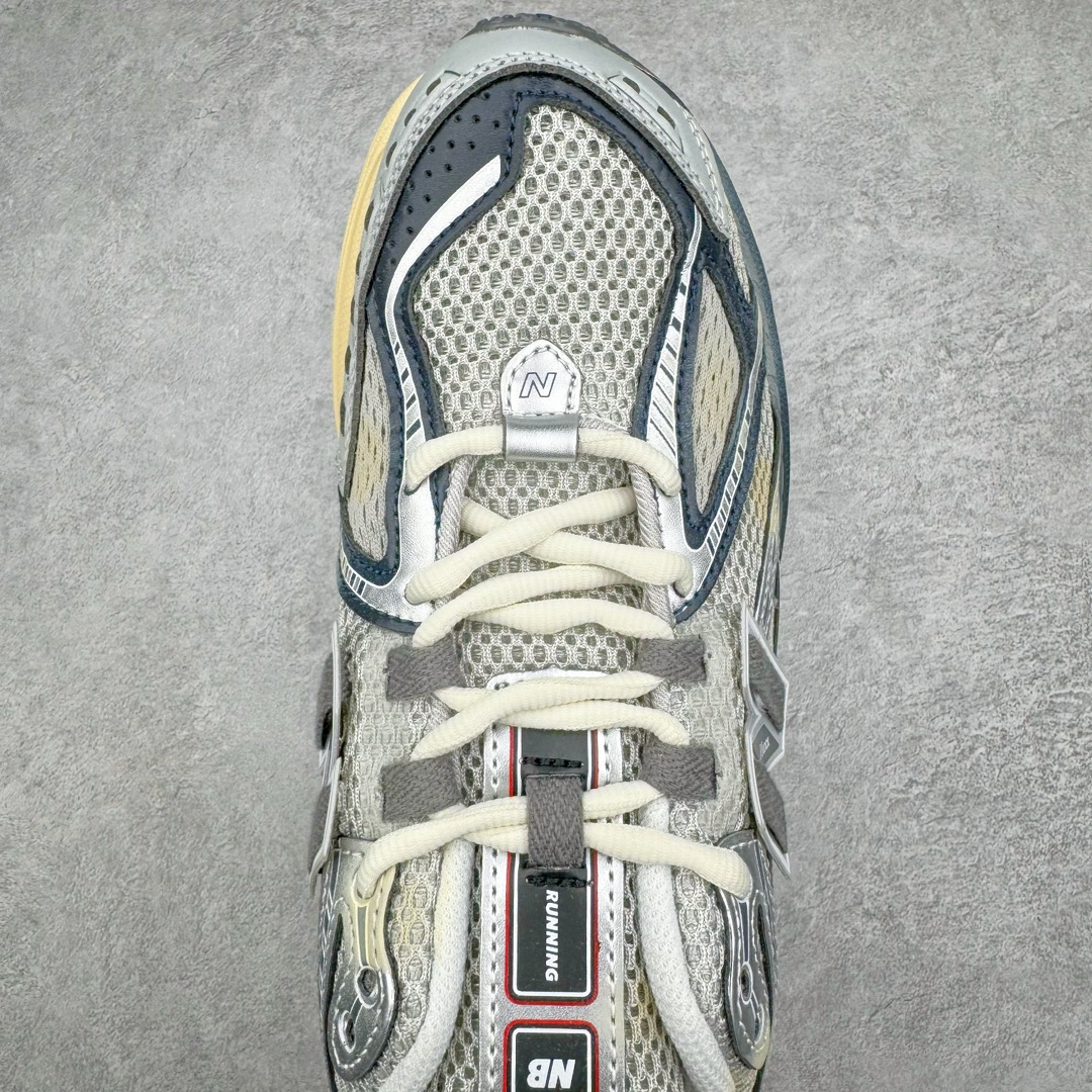 图片[4]-零售💰290 ＃DT纯原 新百伦NB New Balance M1906系列 全套原楦原纸板原厂数据开发 进口三明治网面 原装进口皮料正确绒感卡色 正确中底拉帮中底网布细节 原厂标裁 带紫光防伪 定制后跟透明水晶模块 冲裁组合 大底贴合程度胶水上色把控完美 整洁度挑战全网艺术家 多道序QC把关品质完善 匠心打造 耗时两个月开发完成 工艺极其复杂难度可想而知 新开独立私模大底 正确六层组合大底 高端零售专供产物 Size：36 37 37.5 38 38.5 39 40 40.5 41 42 42.5 43 44 45 编码：Dby2936090-运动鞋