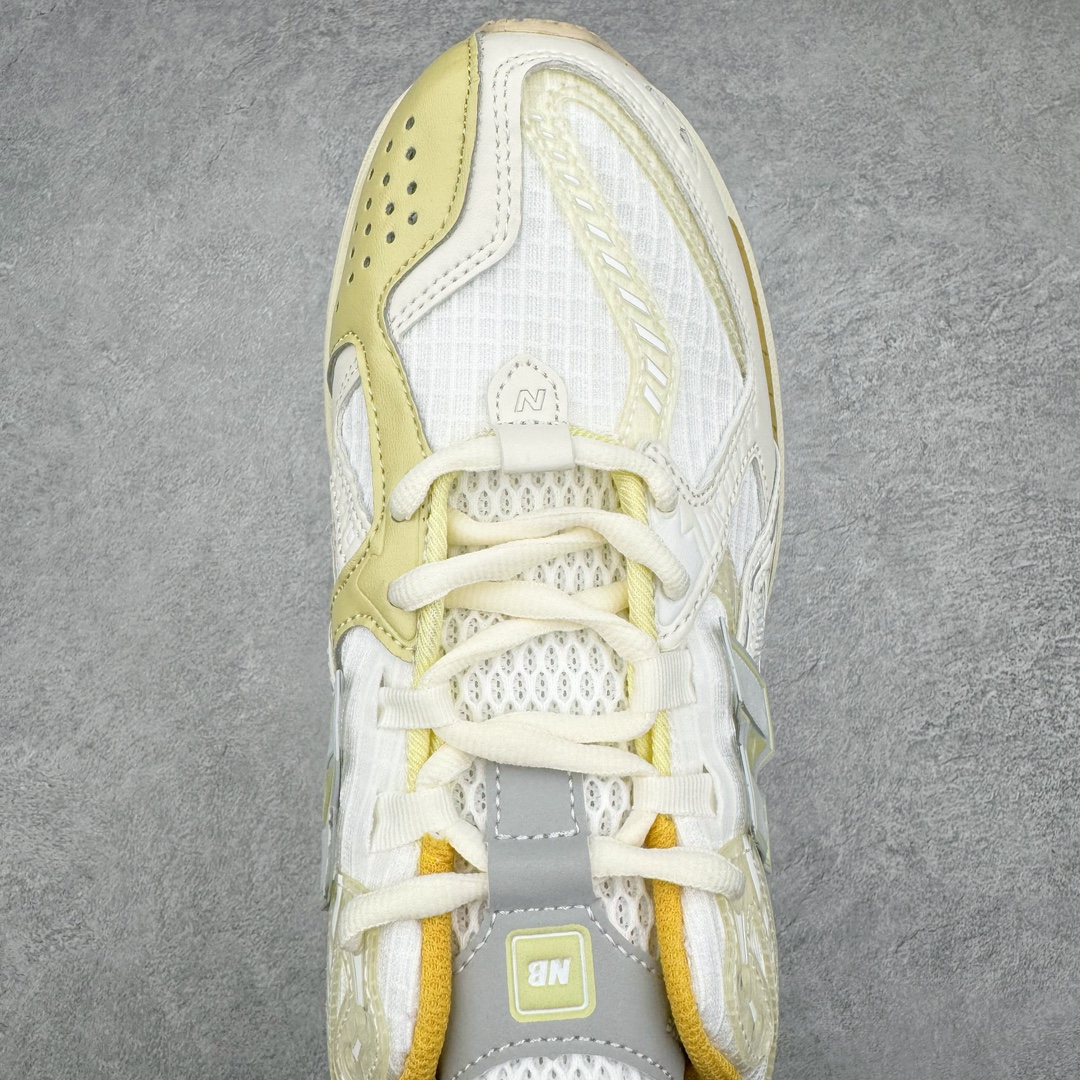 图片[4]-零售💰290 ＃DT纯原 新百伦NB New Balance M1906系列 全套原楦原纸板原厂数据开发 进口三明治网面 原装进口皮料正确绒感卡色 正确中底拉帮中底网布细节 原厂标裁 带紫光防伪 定制后跟透明水晶模块 冲裁组合 大底贴合程度胶水上色把控完美 整洁度挑战全网艺术家 多道序QC把关品质完善 匠心打造 耗时两个月开发完成 工艺极其复杂难度可想而知 新开独立私模大底 正确六层组合大底 高端零售专供产物 Size：36 37 37.5 38 38.5 39 40 40.5 41 42 42.5 43 44 45 编码：Dby2936090-运动鞋