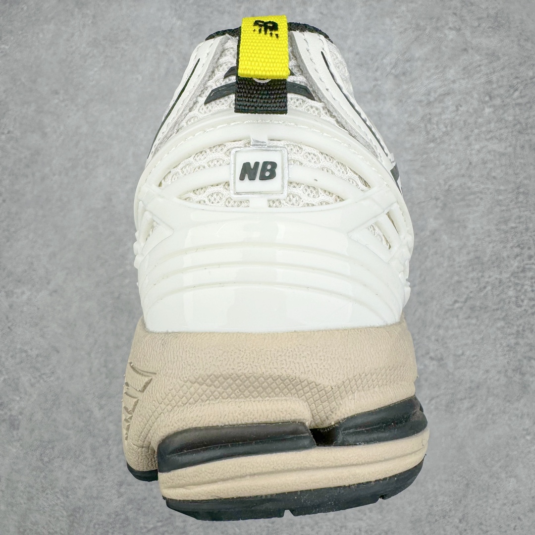 图片[8]-零售💰290 ＃DT纯原 新百伦NB New Balance M1906系列 全套原楦原纸板原厂数据开发 进口三明治网面 原装进口皮料正确绒感卡色 正确中底拉帮中底网布细节 原厂标裁 带紫光防伪 定制后跟透明水晶模块 冲裁组合 大底贴合程度胶水上色把控完美 整洁度挑战全网艺术家 多道序QC把关品质完善 匠心打造 耗时两个月开发完成 工艺极其复杂难度可想而知 新开独立私模大底 正确六层组合大底 高端零售专供产物 Size：36 37 37.5 38 38.5 39 40 40.5 41 42 42.5 43 44 45 编码：Dby2936090-运动鞋