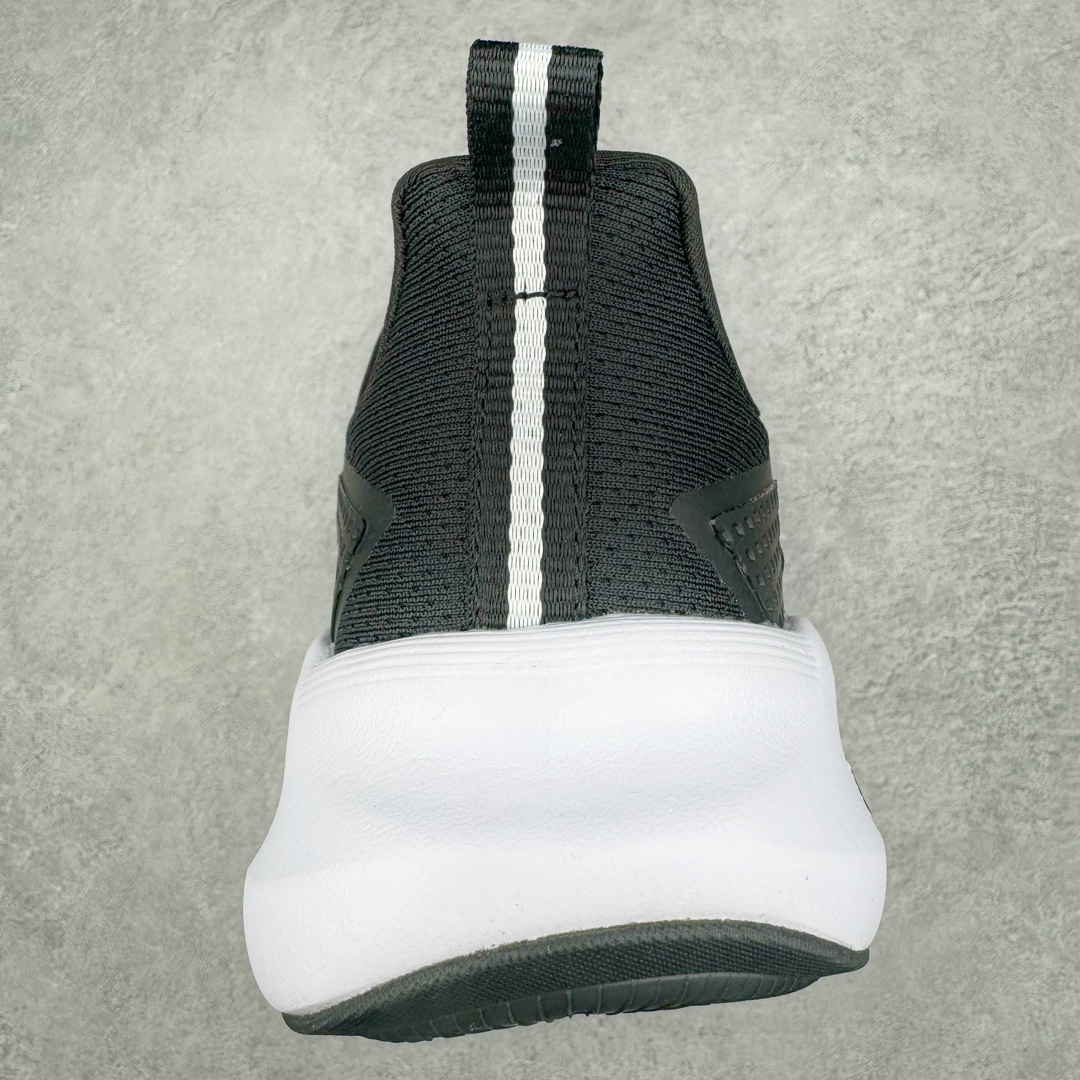 图片[8]-AD Alphaedge+ 阿尔法尖锐+系列低帮轻便透气休闲运动慢跑鞋 摩登演绎经典，时尚邂逅舒适，成就新生力量。这款跑步运动鞋，灵感源自运动表现型鞋款，力求助你舒适畅跑，一往无前。中底搭载Bounce技术，无论悠闲遛狗或是忙碌奔波，伴你从容应对，活力迈步。搭配橡胶外底，旨在方便活动，力求适应多种地形。 部分鞋面采用再生材料打造，力求减少塑料废弃物污染。• 常规版型• 系带设计• 合成鞋面• Bounce中底• 织物衬里• 橡胶外底• 鞋面含再生材质 尺码：40 40⅔ 41⅓ 42 42⅔ 43⅓ 44 45-选品中心