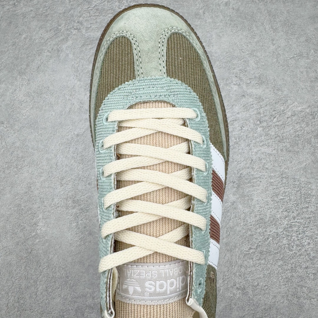 图片[4]-零售💰210 AD Originals Handball SPZL 手球运动员系列百搭休闲运动板鞋 IH4891 这款来自阿迪达斯的这款HANDBALL SPZL前身是一双手球运动鞋，这一次拿来复刻，所以鞋面的主要色彩选用了黑色， 鞋面外侧除了Spezial字母之外还有三叶草标志。Handball SPZL作为复古手球训练鞋与作为室内足球鞋的Samba有着异曲同工之处，但是质感更为出众的鞋身以及丰富的配色选择比起Samba来讲可以说是更胜一筹了！尺码：36 36⅔ 37⅓ 38 38⅔ 39⅓ 40 40⅔ 41⅓ 42 42⅔ 43⅓ 44 45  编码：Sby2936010-运动鞋